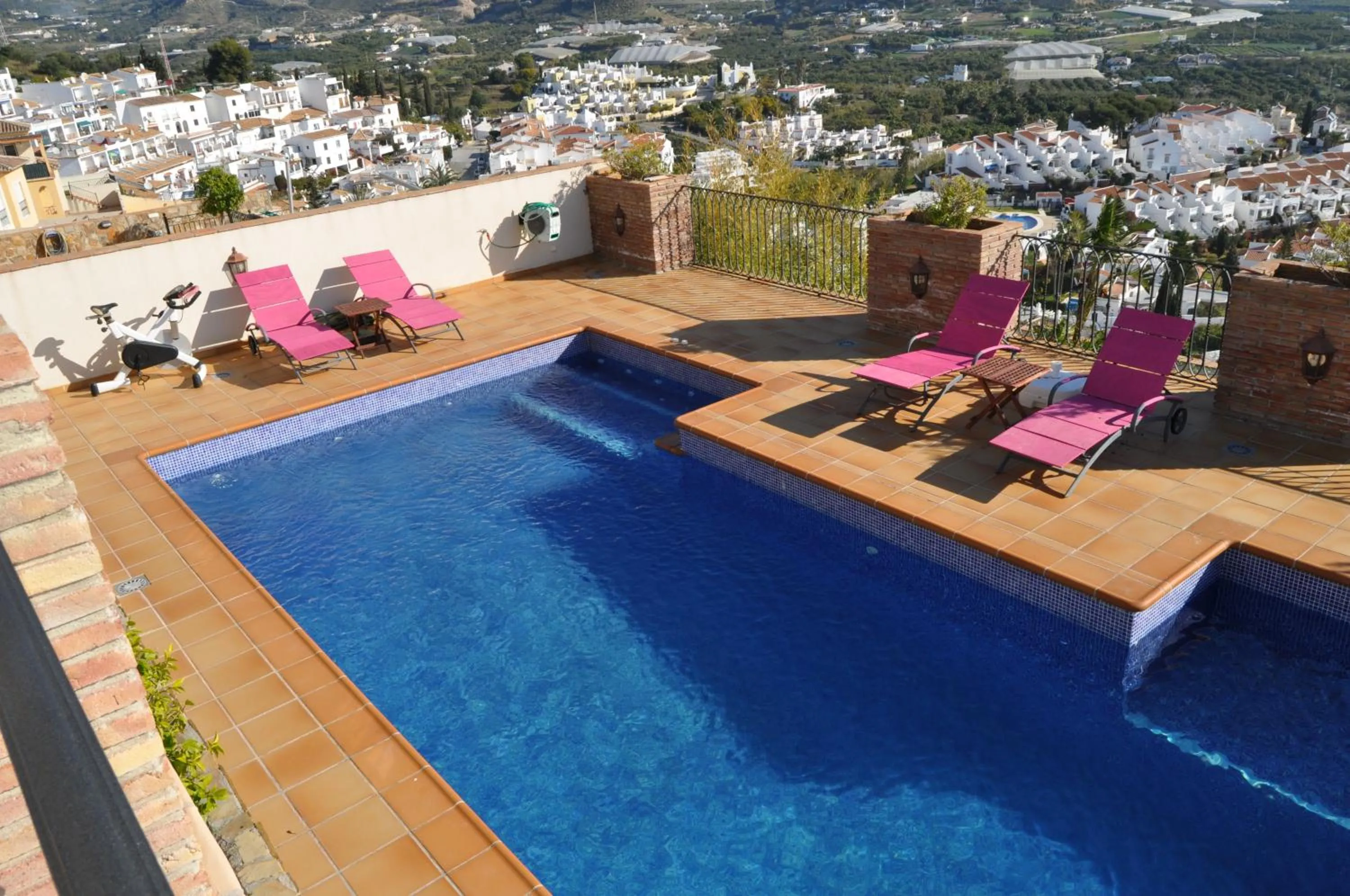 Swimming pool in Welcome Inn Nerja guest house Luxury Bed & Breakfast