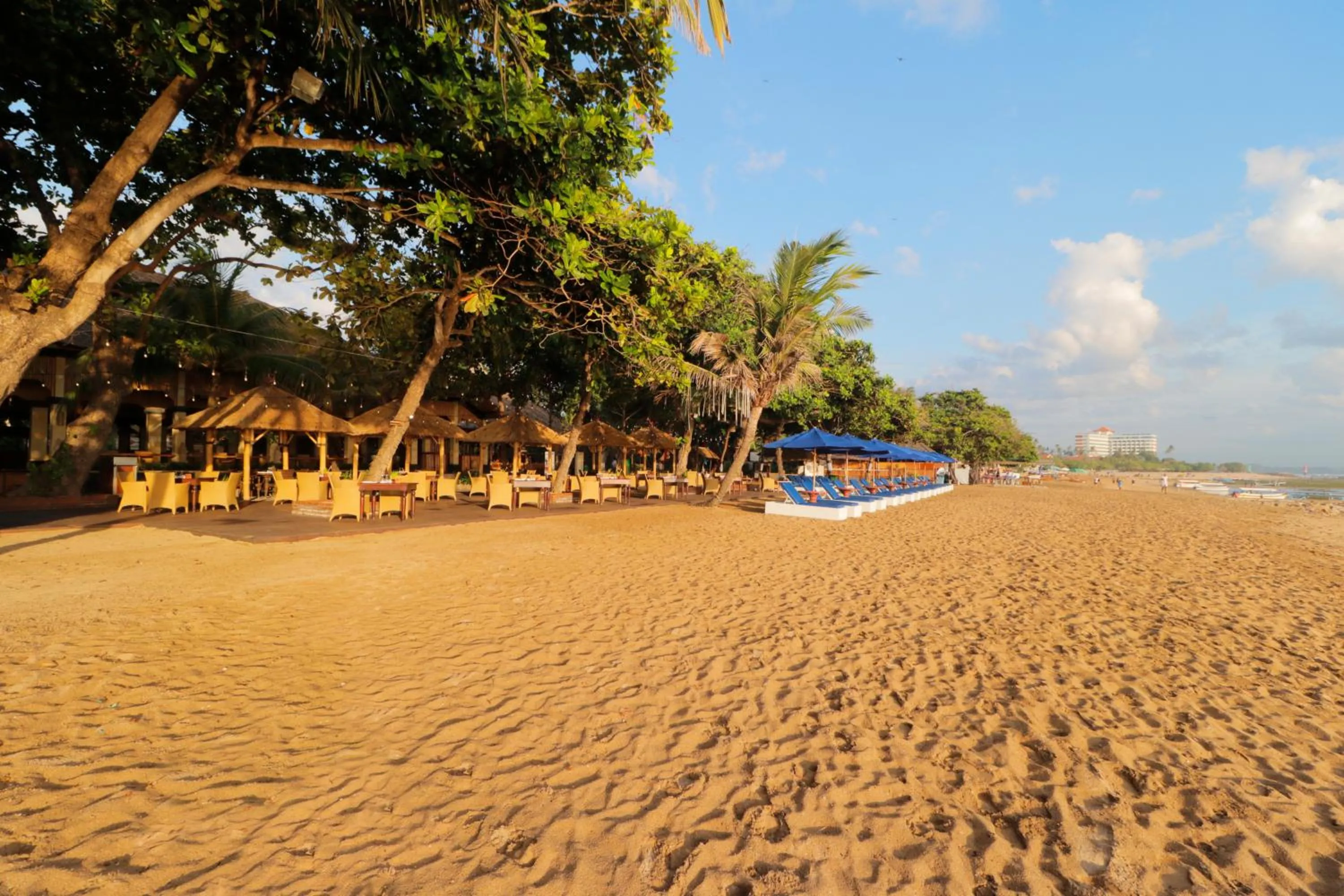 Beach in Inna Sindhu Beach Hotel & Resort