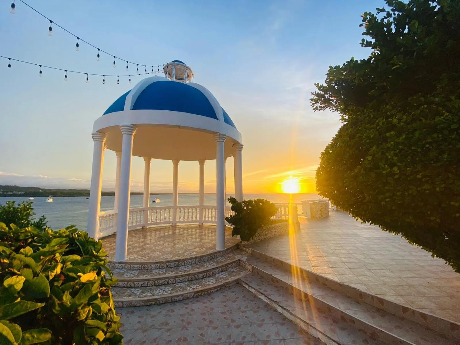 Sunset in Piergiorgio Palace Hotel