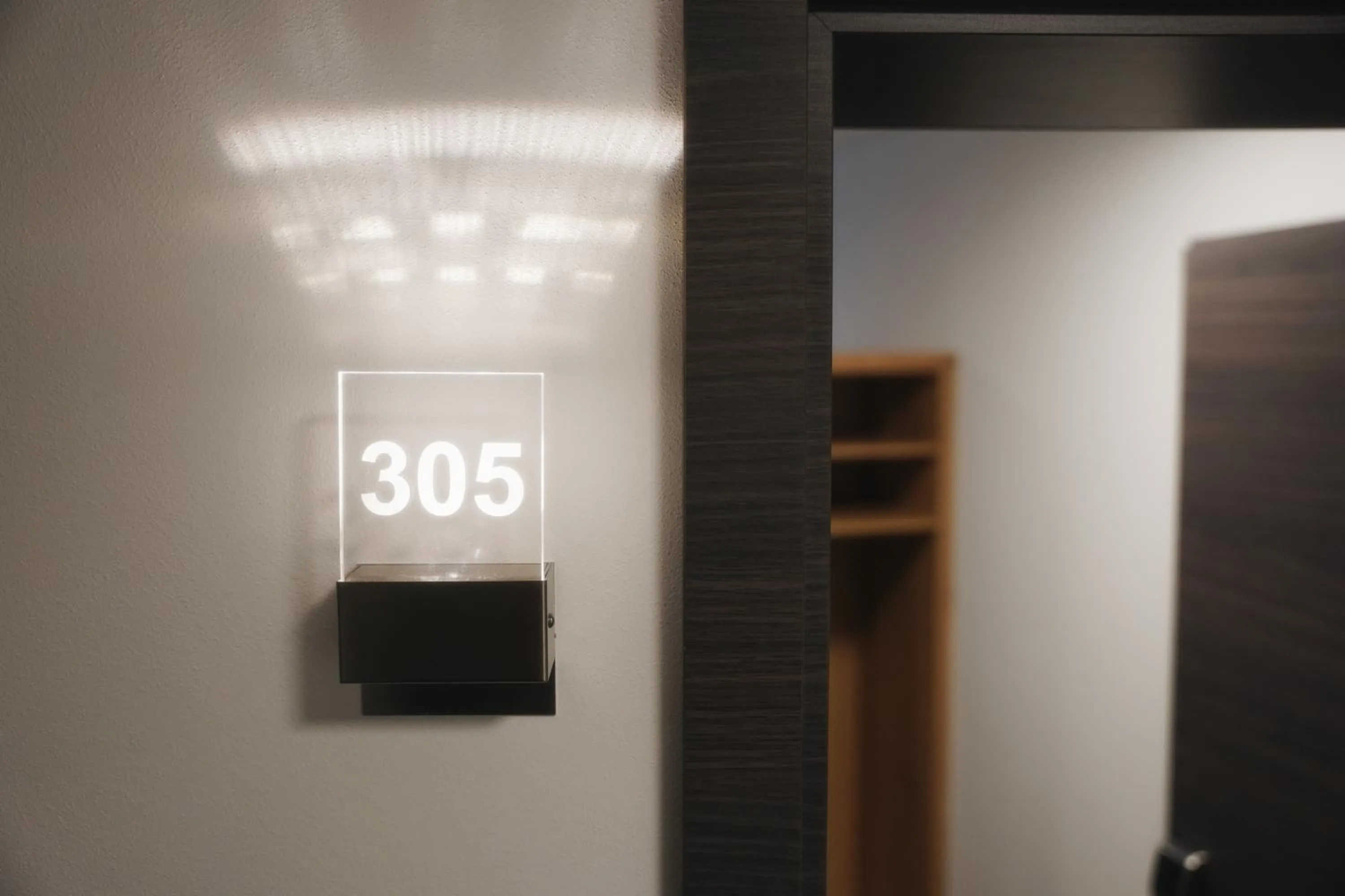 Photo of the whole room in Outlet Hotel