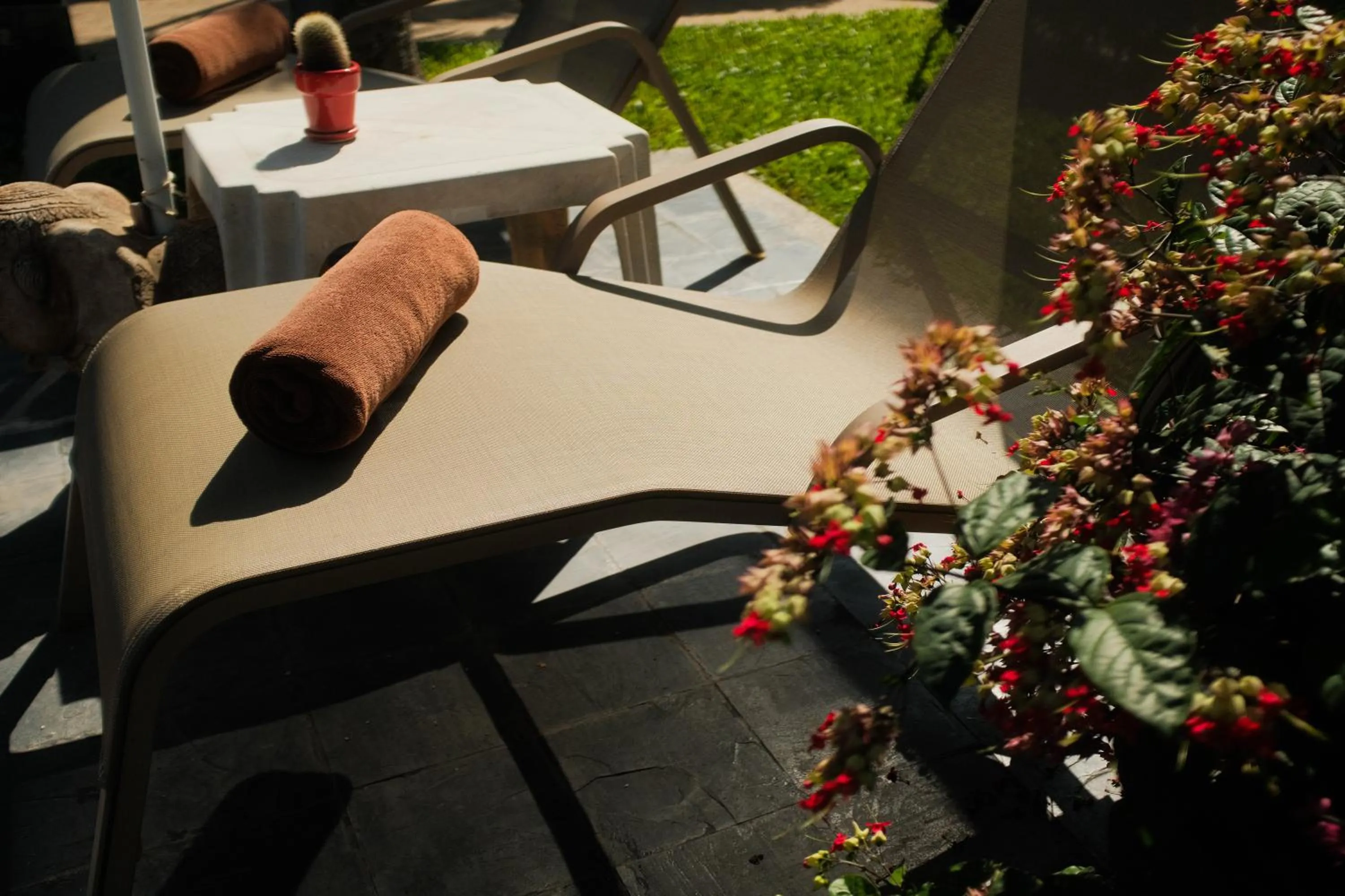 Inner courtyard view in Phuket Airport Hotel - SHA Extra Plus