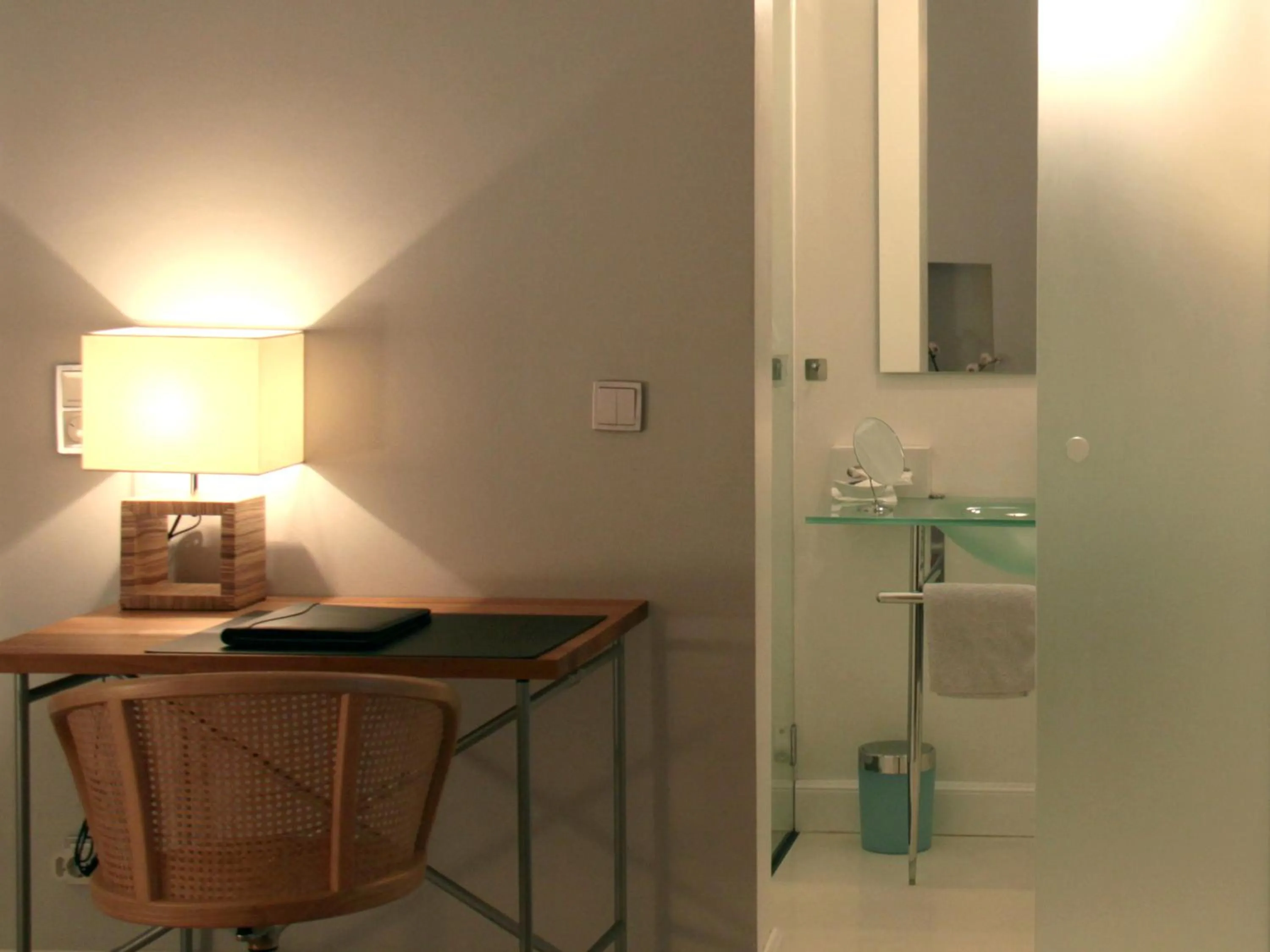 Photo of the whole room in Hotel Heidelberg Astoria