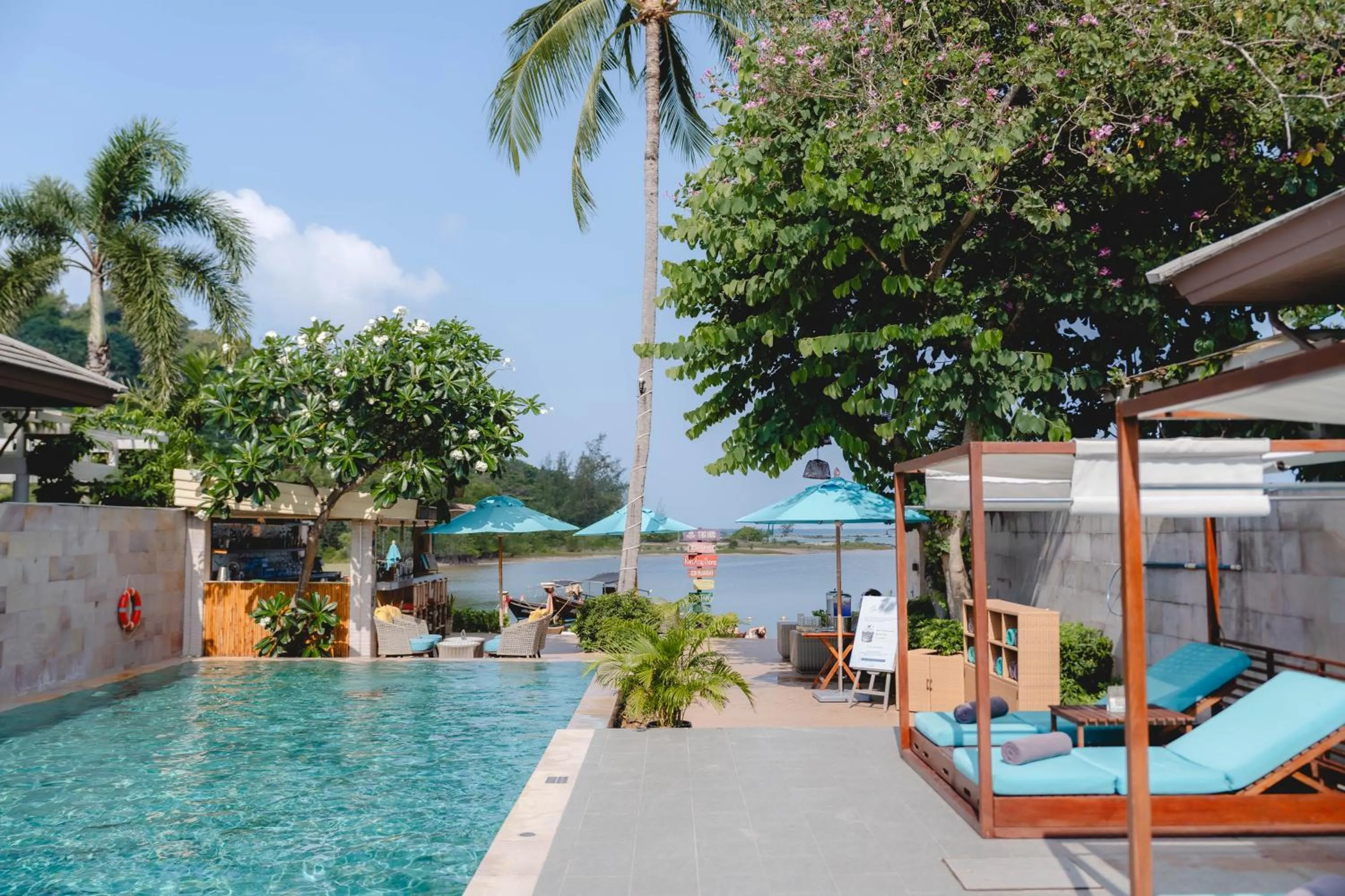 Swimming pool in Avani Plus Samui Resort