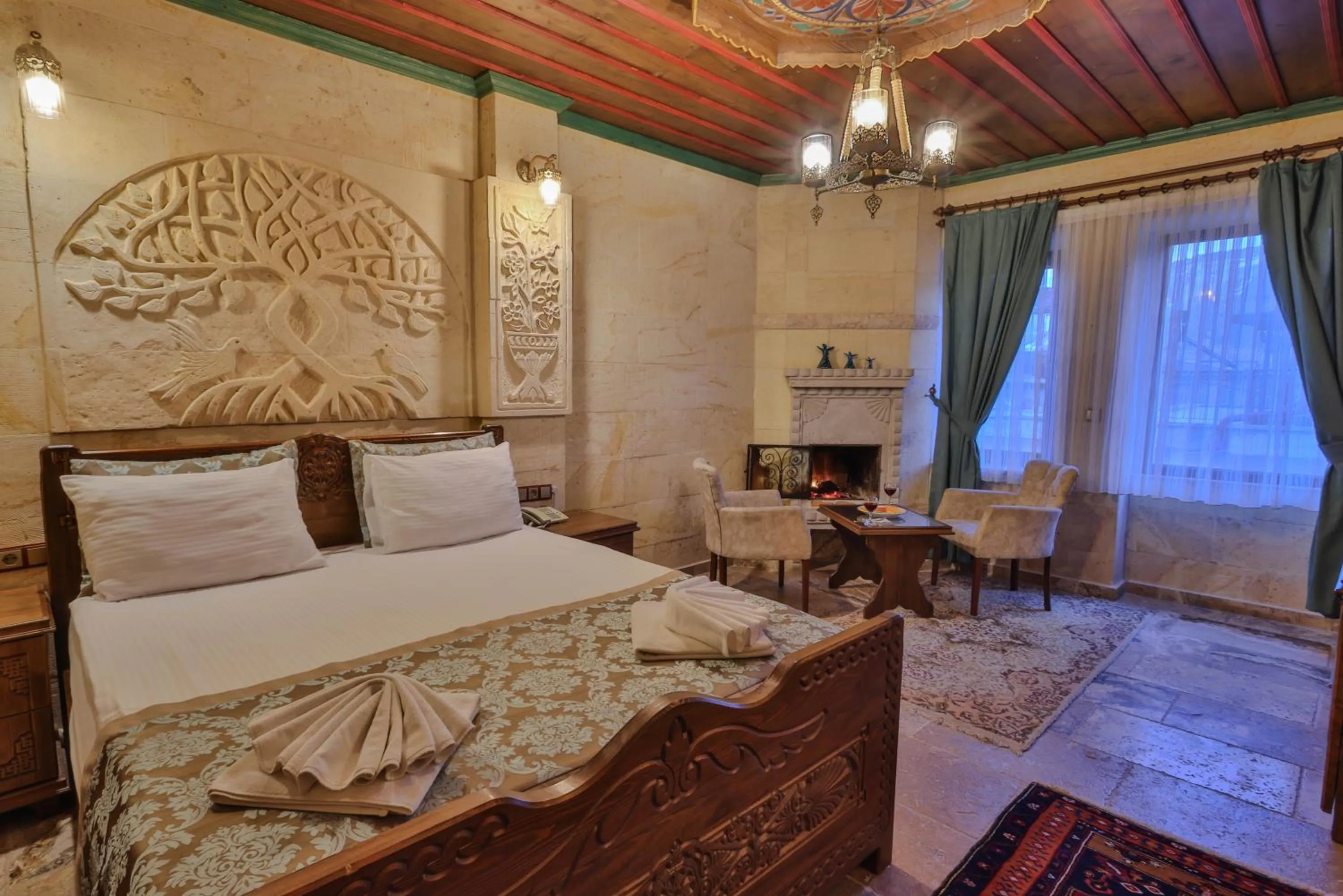 Photo of the whole room, Bed in Feel Cappadocia Stone House
