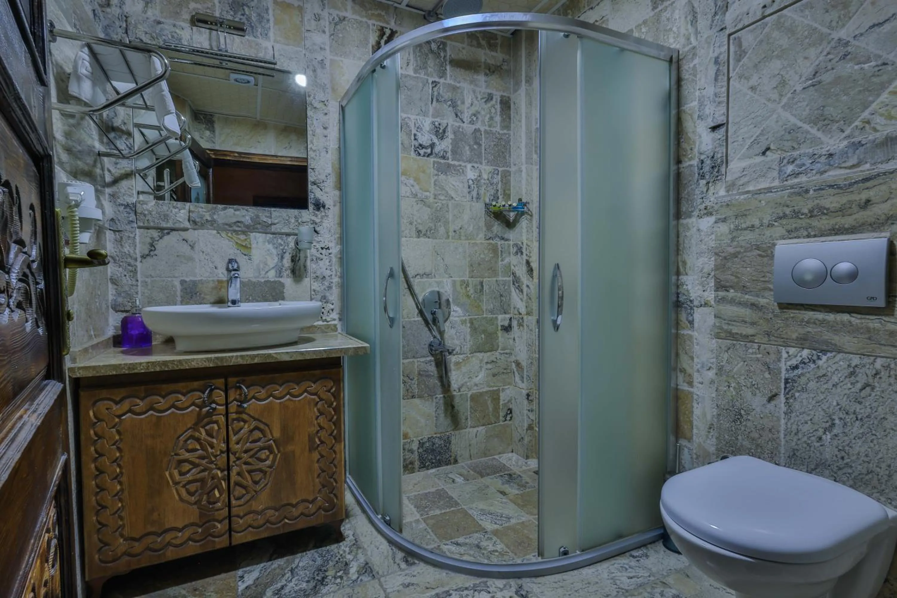 Shower in Feel Cappadocia Stone House