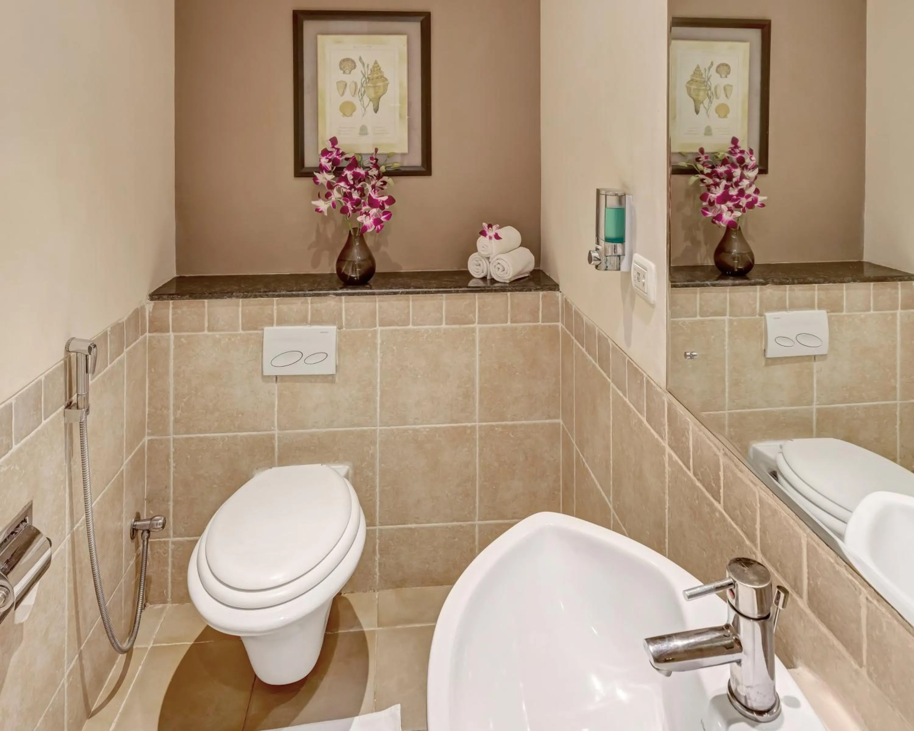 Toilet in Club Mahindra Emerald Palms, Goa