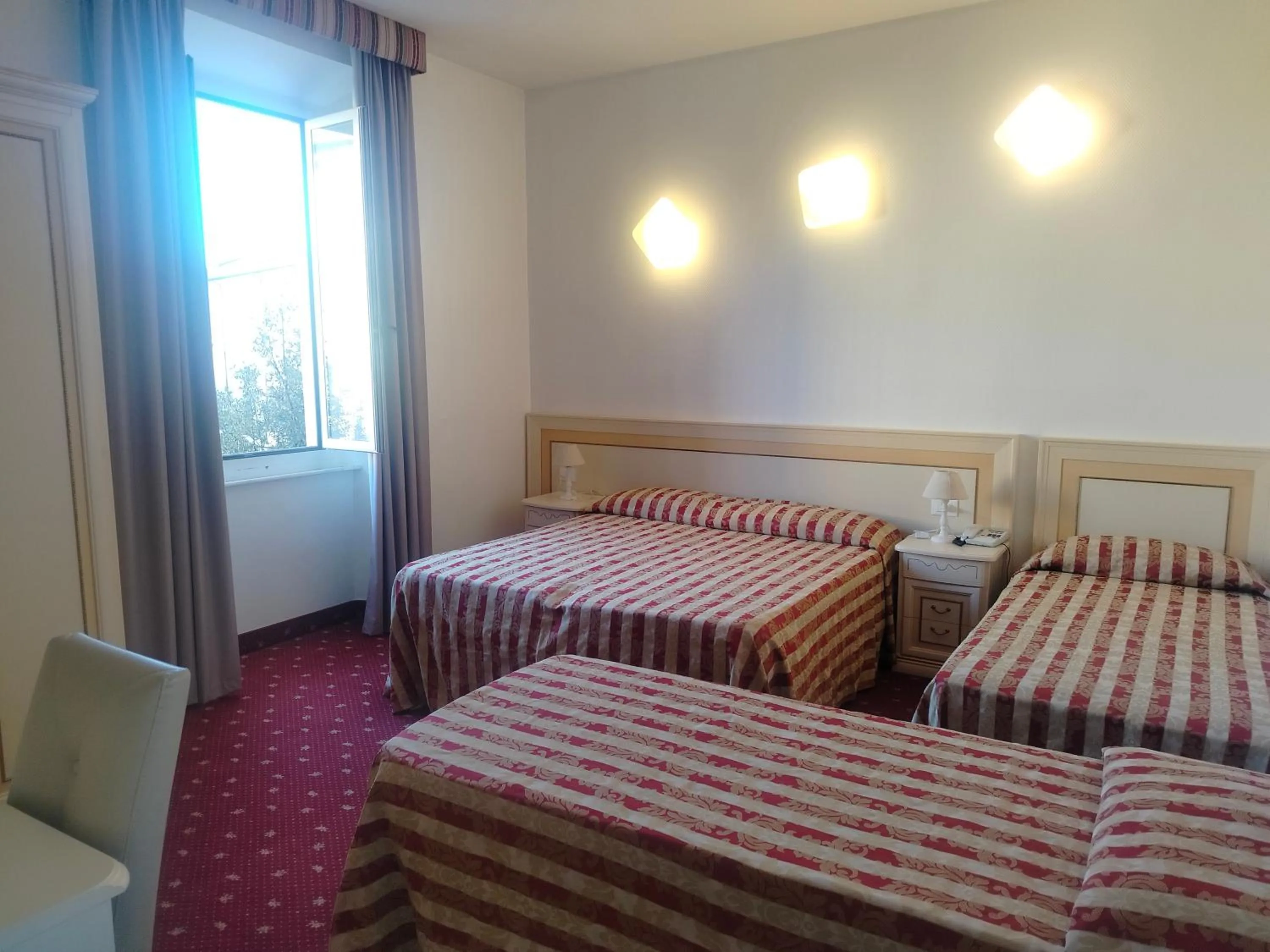 Bedroom, Bed in Hotel Centrale