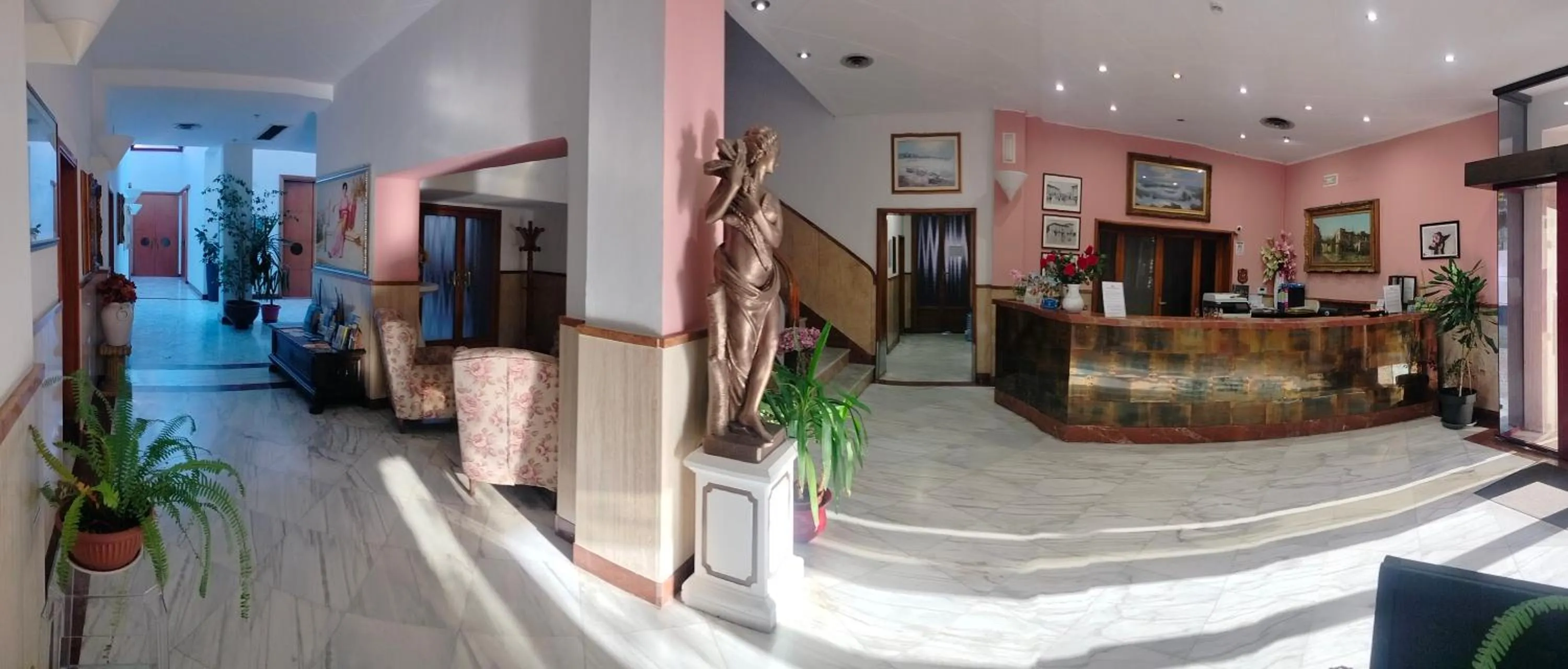 Lobby or reception in Hotel Centrale