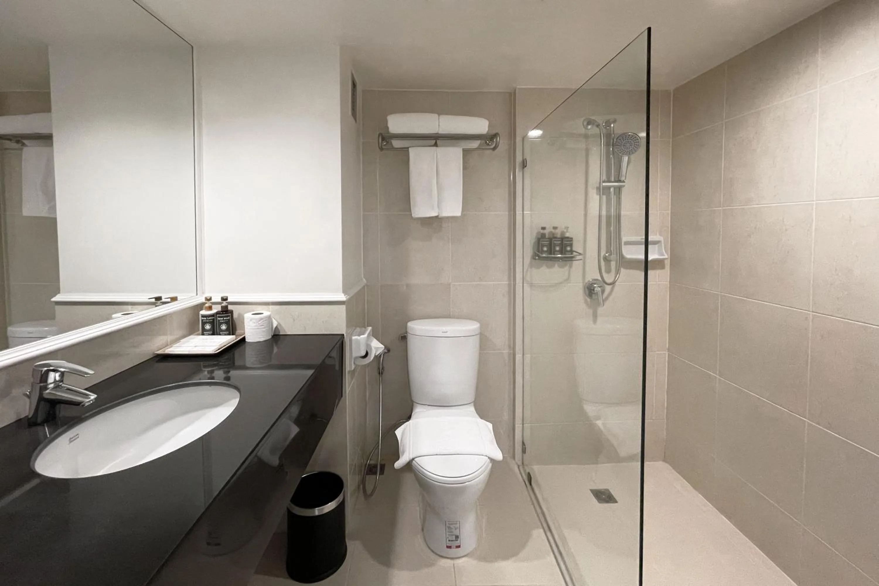 Shower in Le Siam Hotel Silom Bangkok by PCL