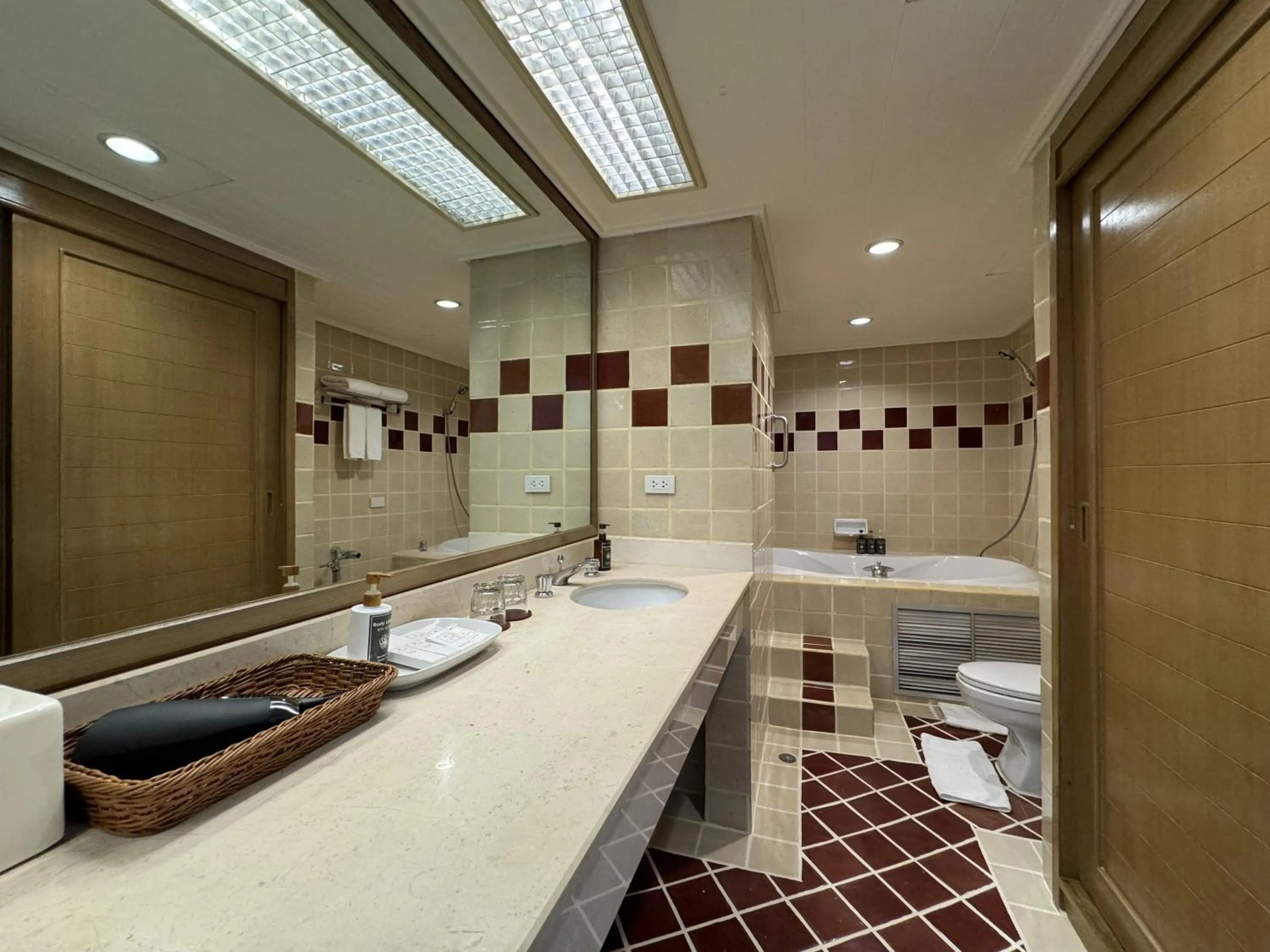 Toilet in Le Siam Hotel Silom Bangkok by PCL