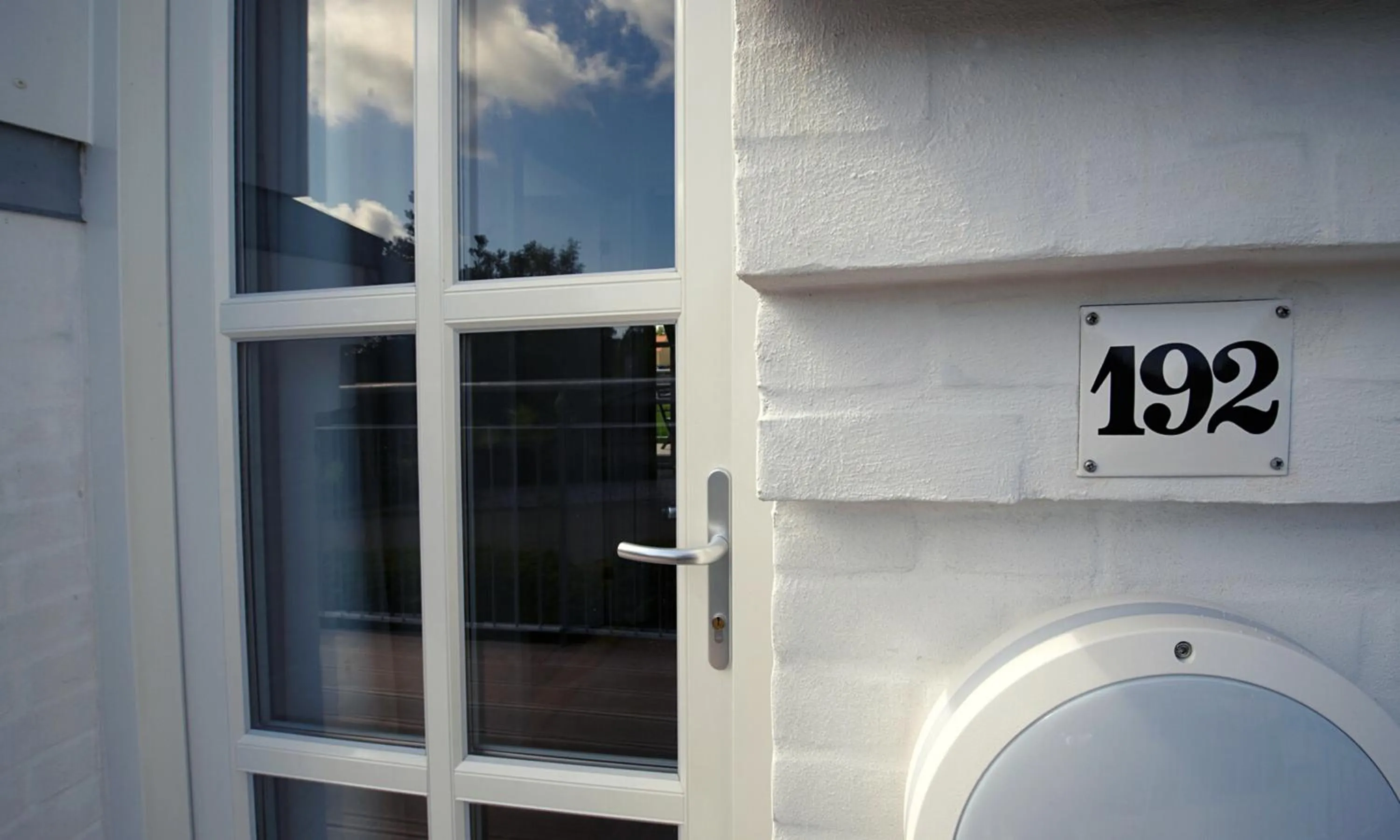 Facade/entrance in Aalbæk Badehotel