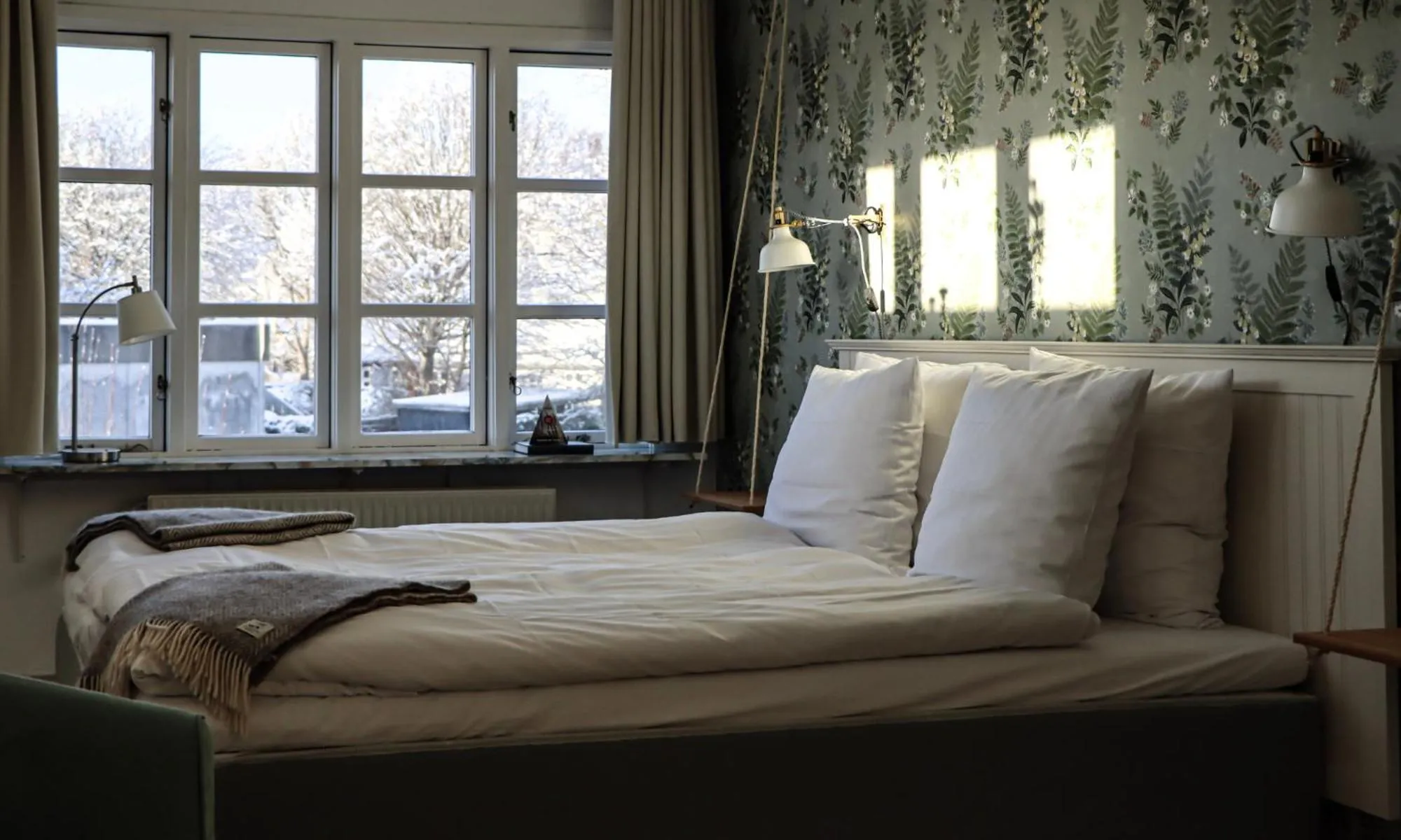 Photo of the whole room, Bed in Aalbæk Badehotel