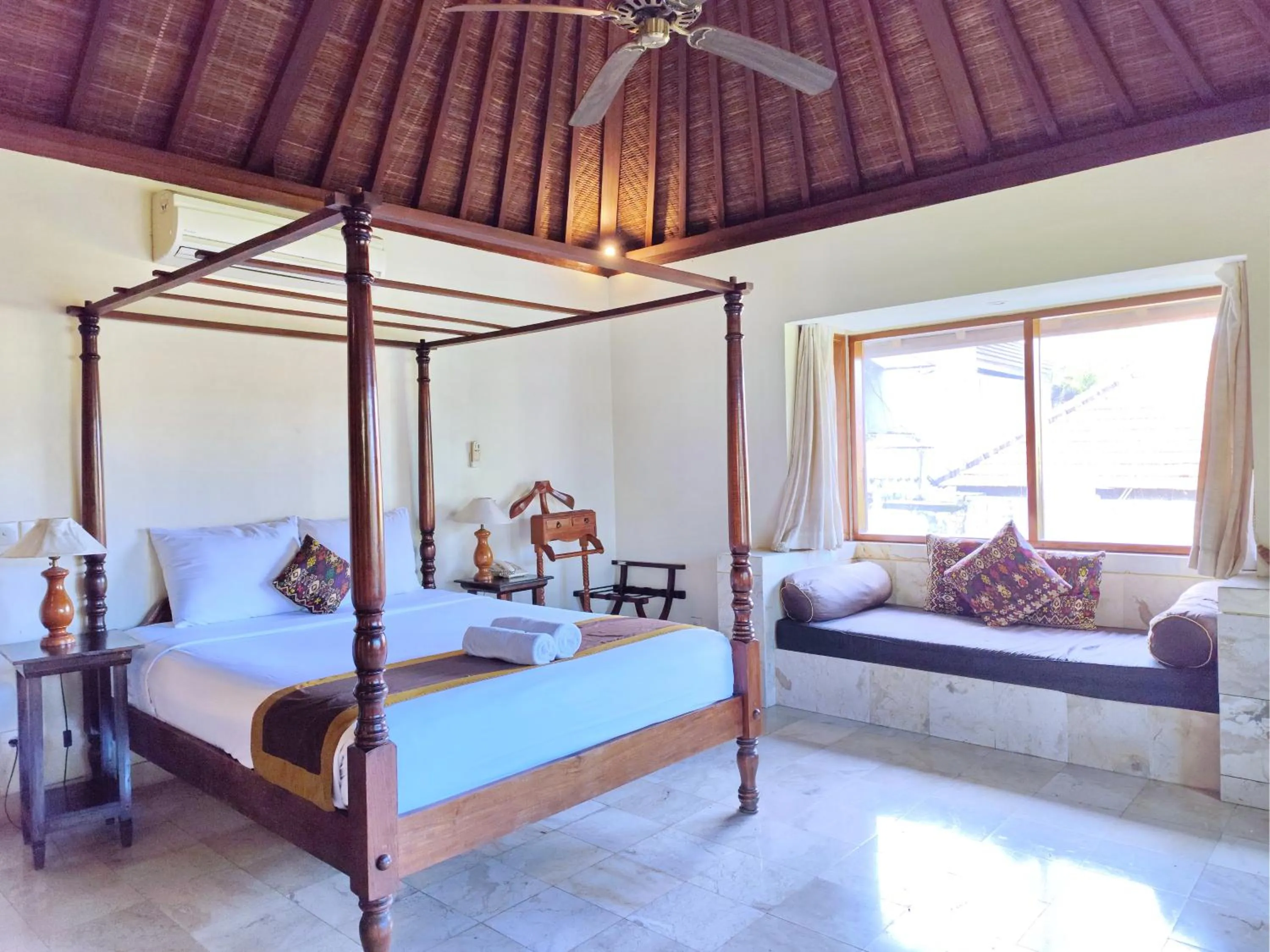 Bed in Villa Diana Bali