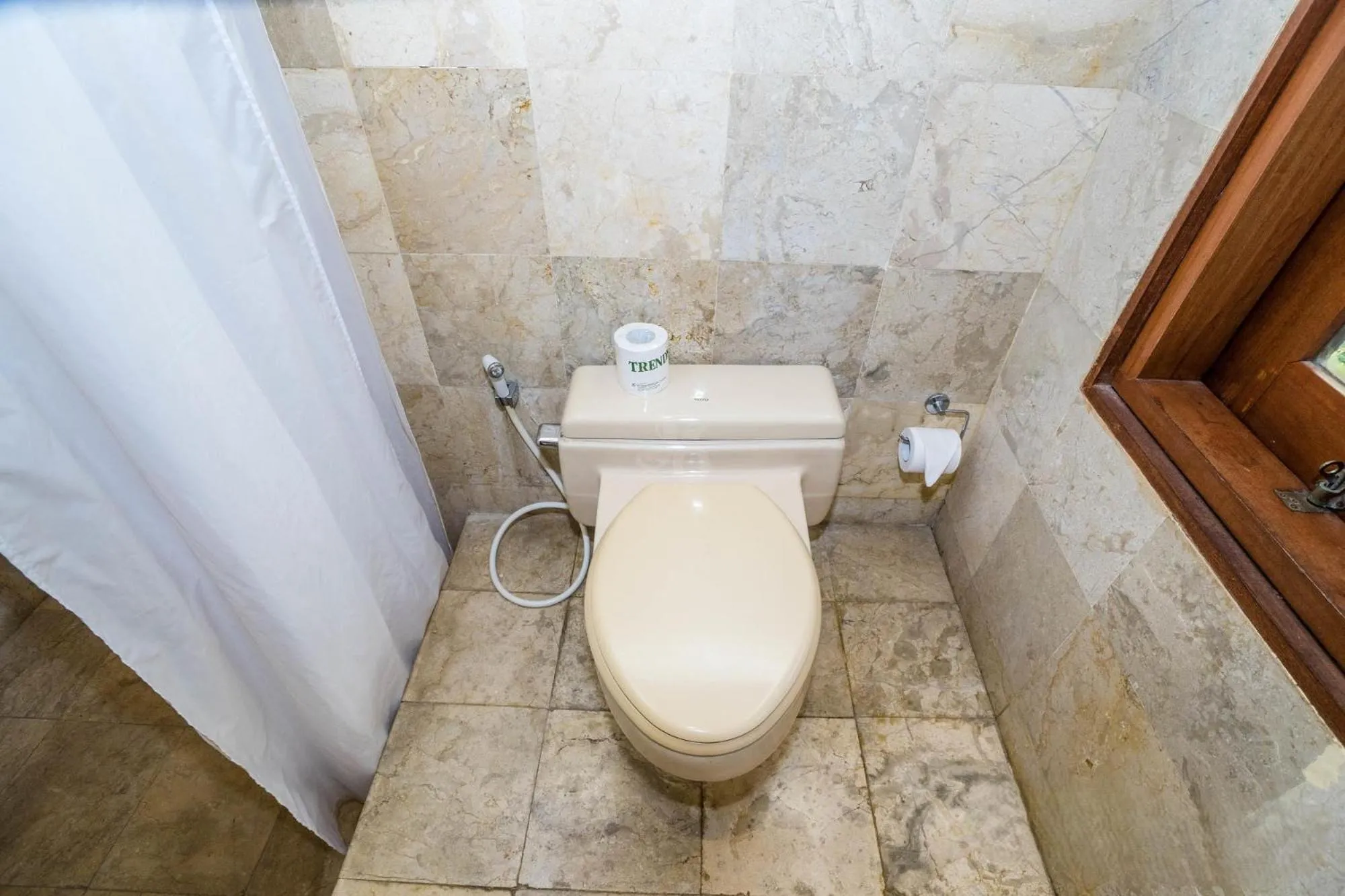 Toilet in Villa Diana Bali