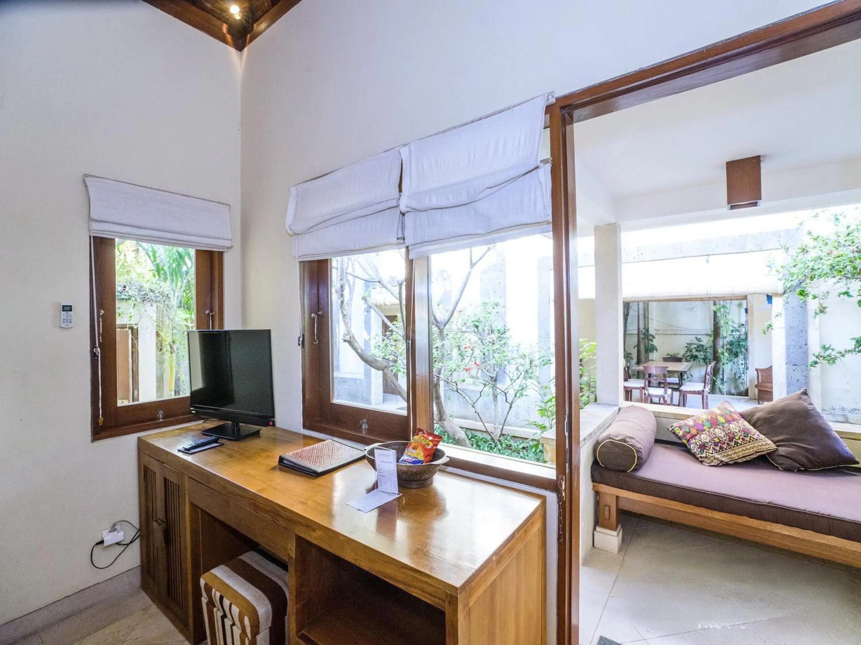 Bed in Villa Diana Bali