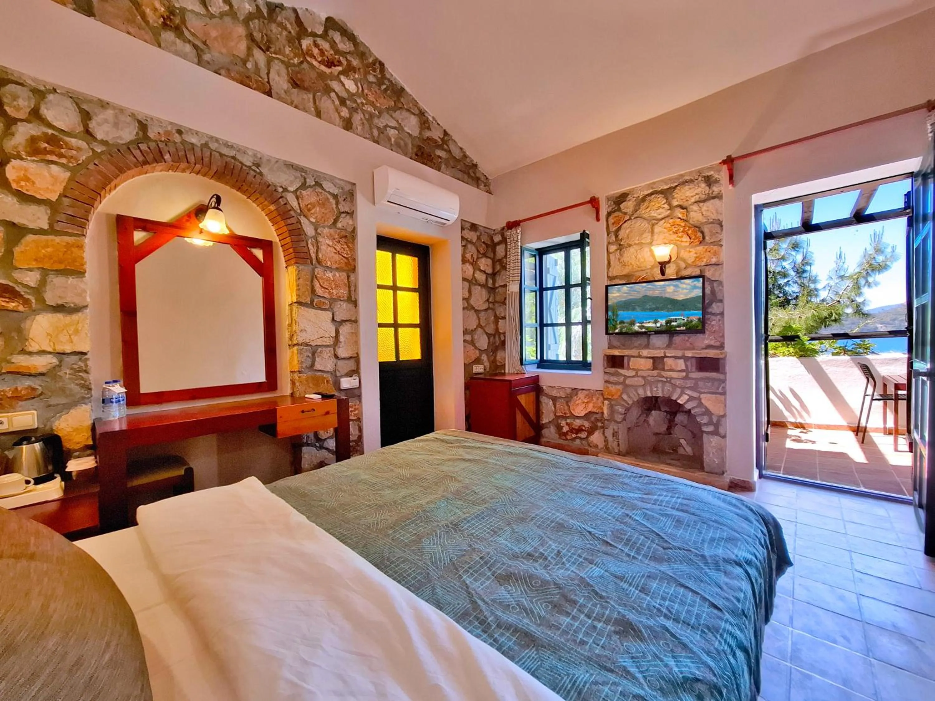 Photo of the whole room, Bed in Symbola Oludeniz Beach Hotel