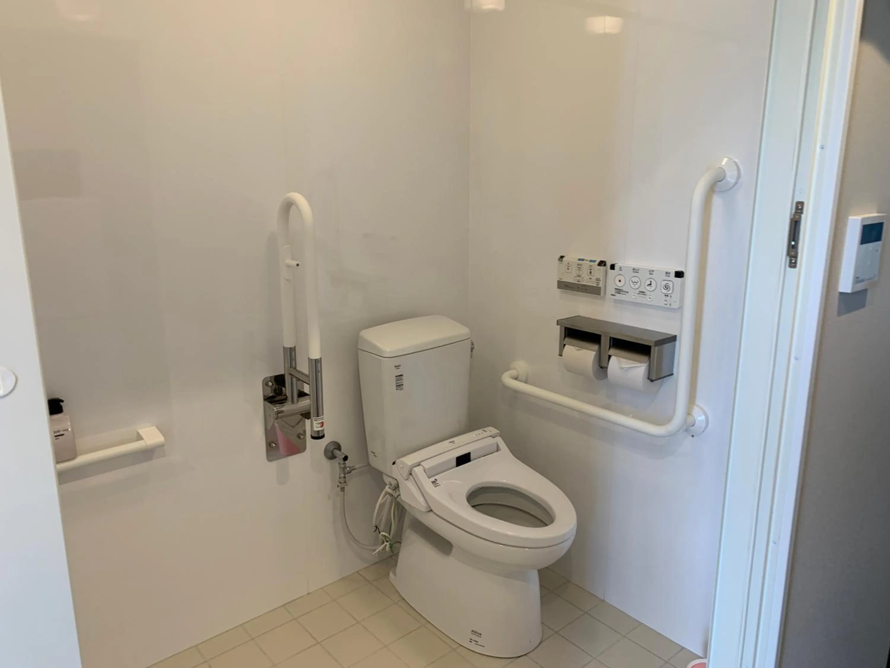 Toilet, Bathroom in Mr.KINJO inn KADENA