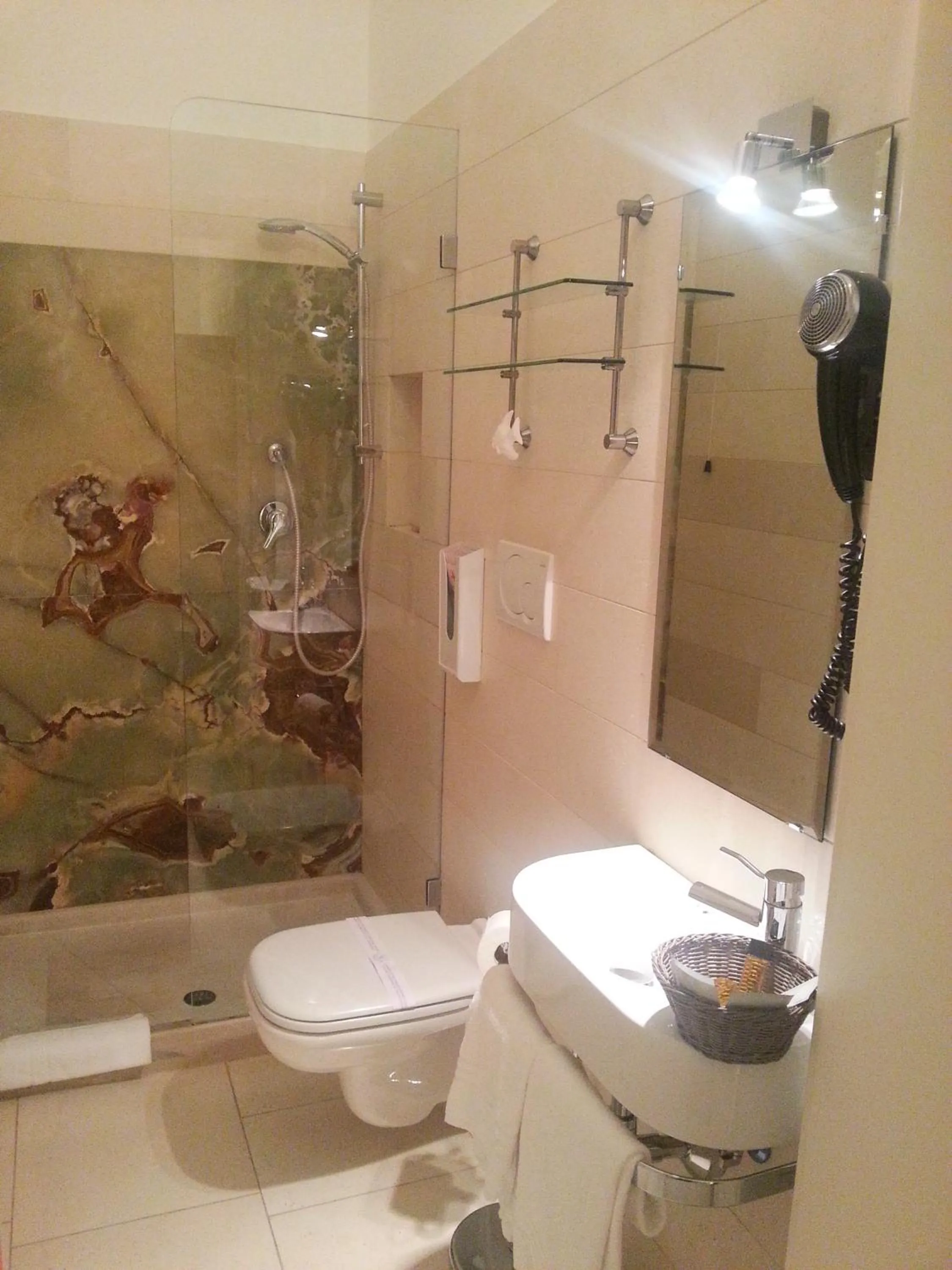 Bathroom in B&B Torrente Antico