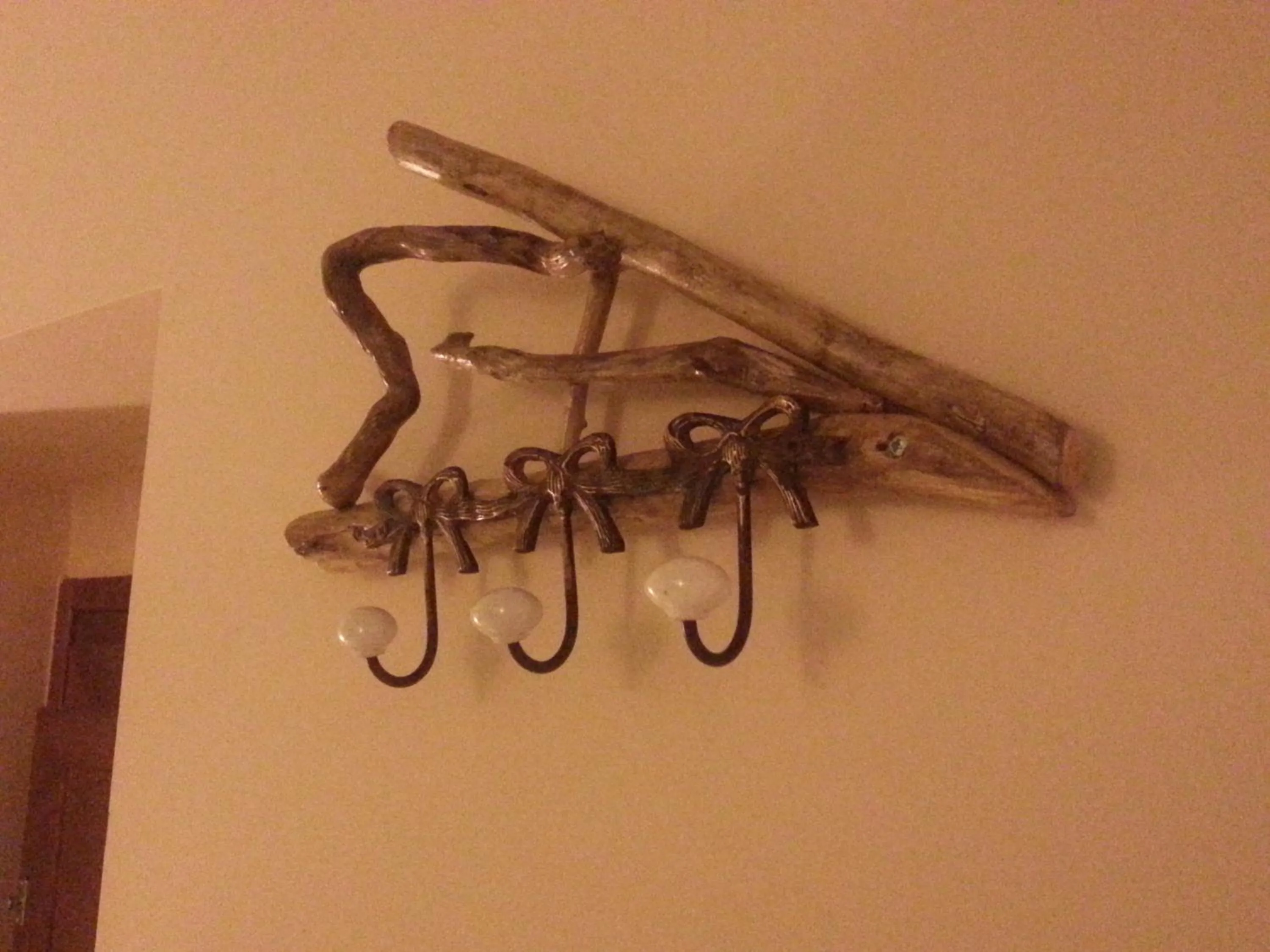 Decorative detail in B&B Torrente Antico