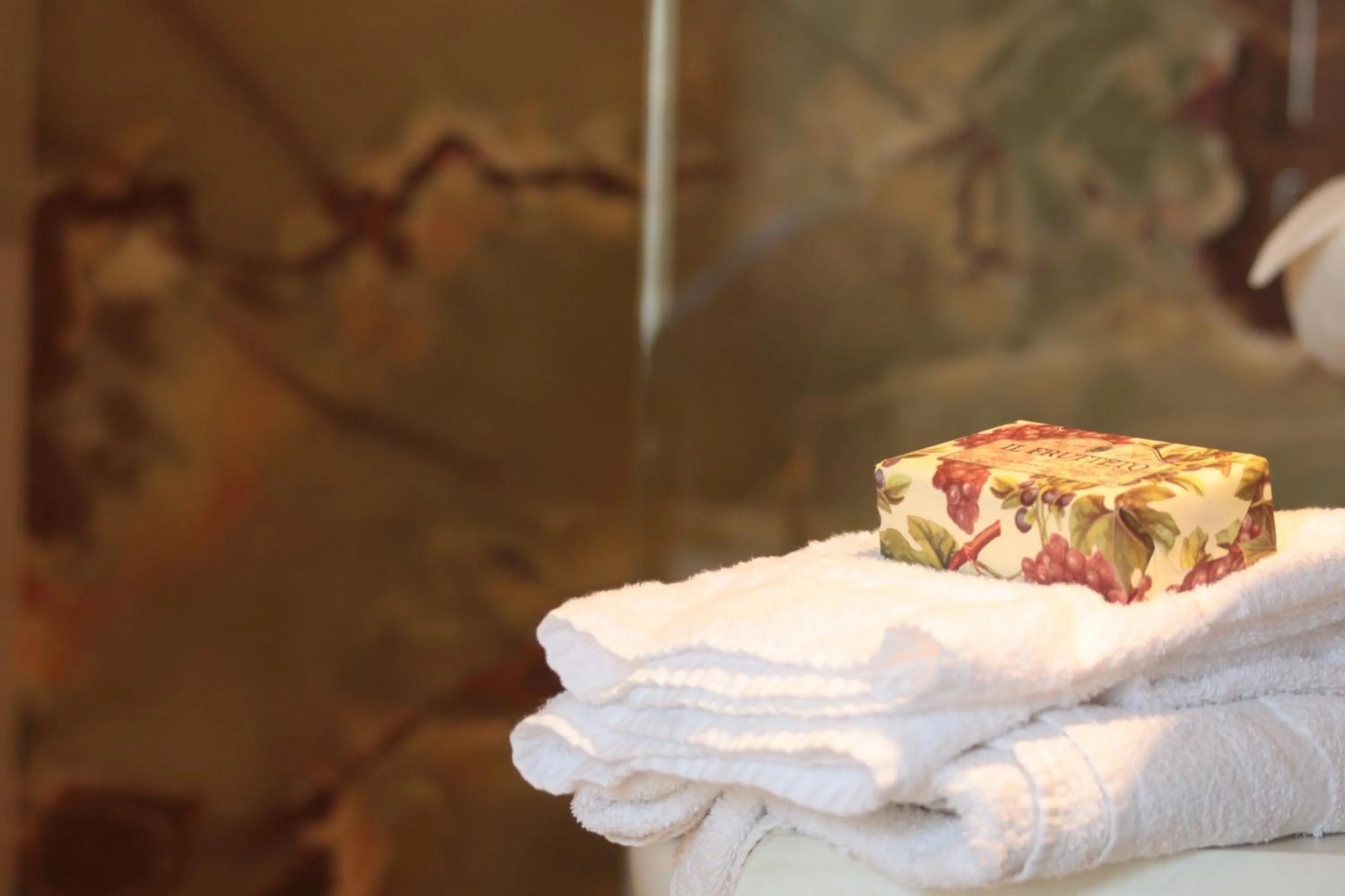 Decorative detail in B&B Torrente Antico