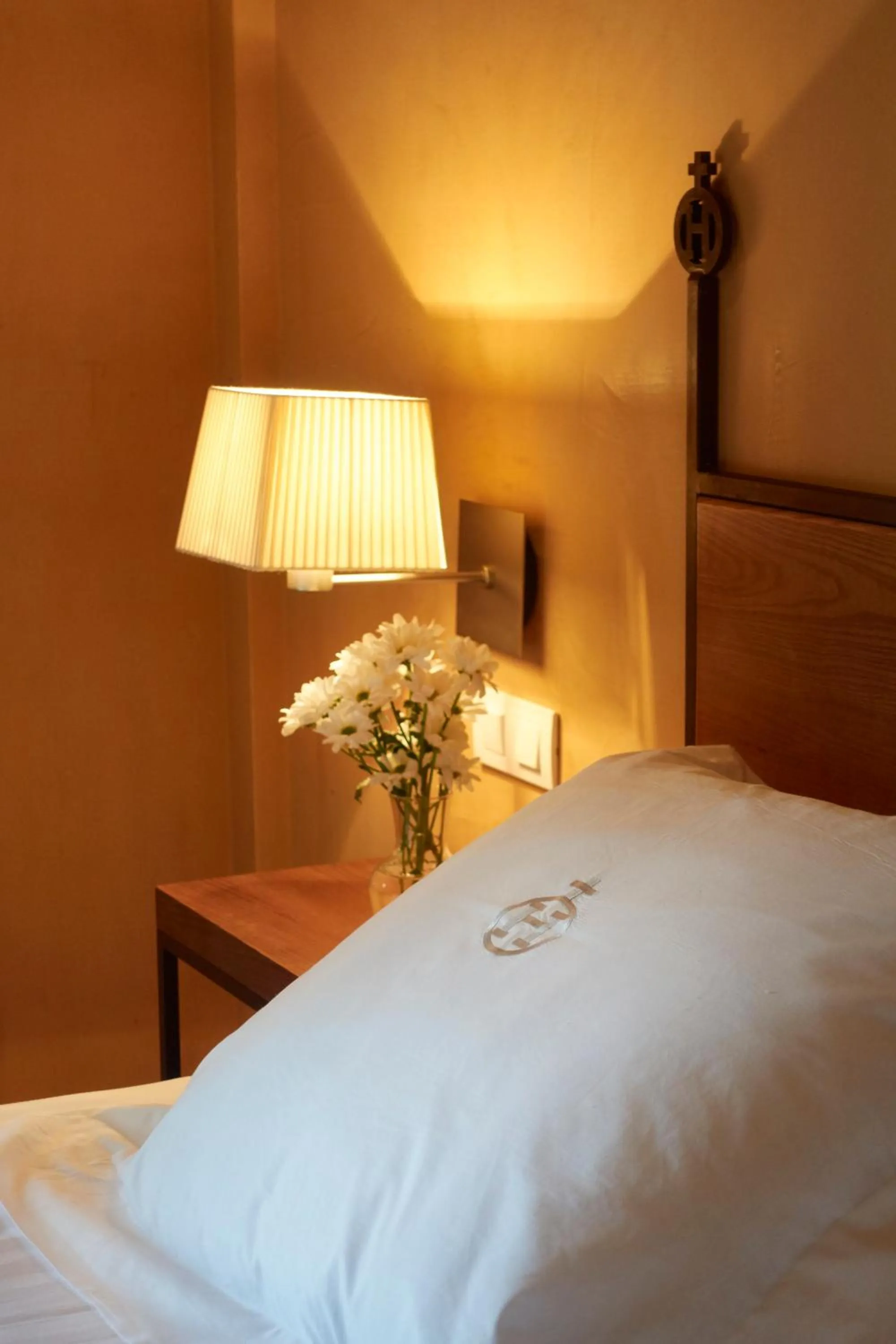 Bed in Hacienda Zorita Wine Hotel & Spa - Small Luxury Hotels