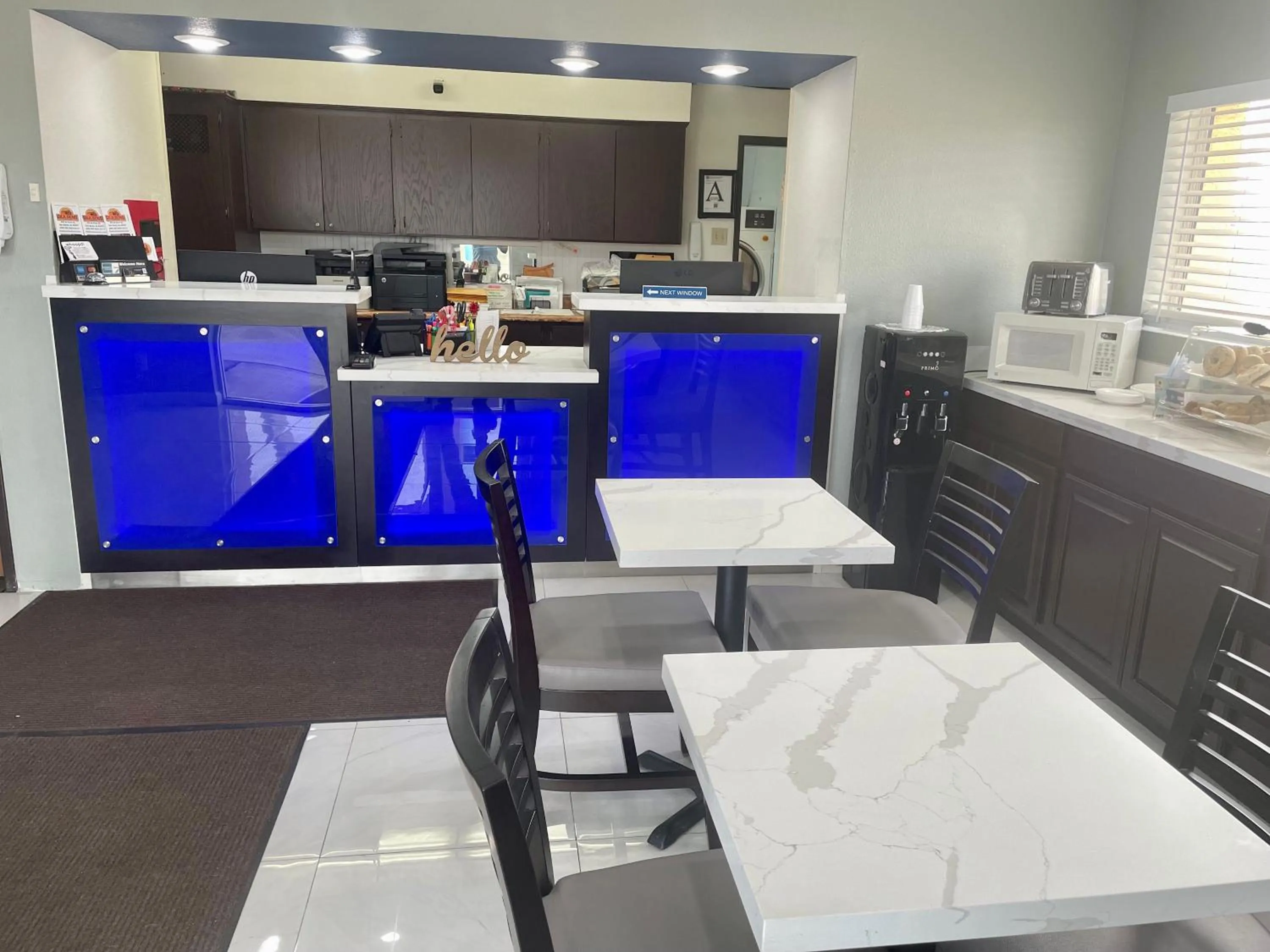 Lobby or reception in Americas Choice Inn & Suites