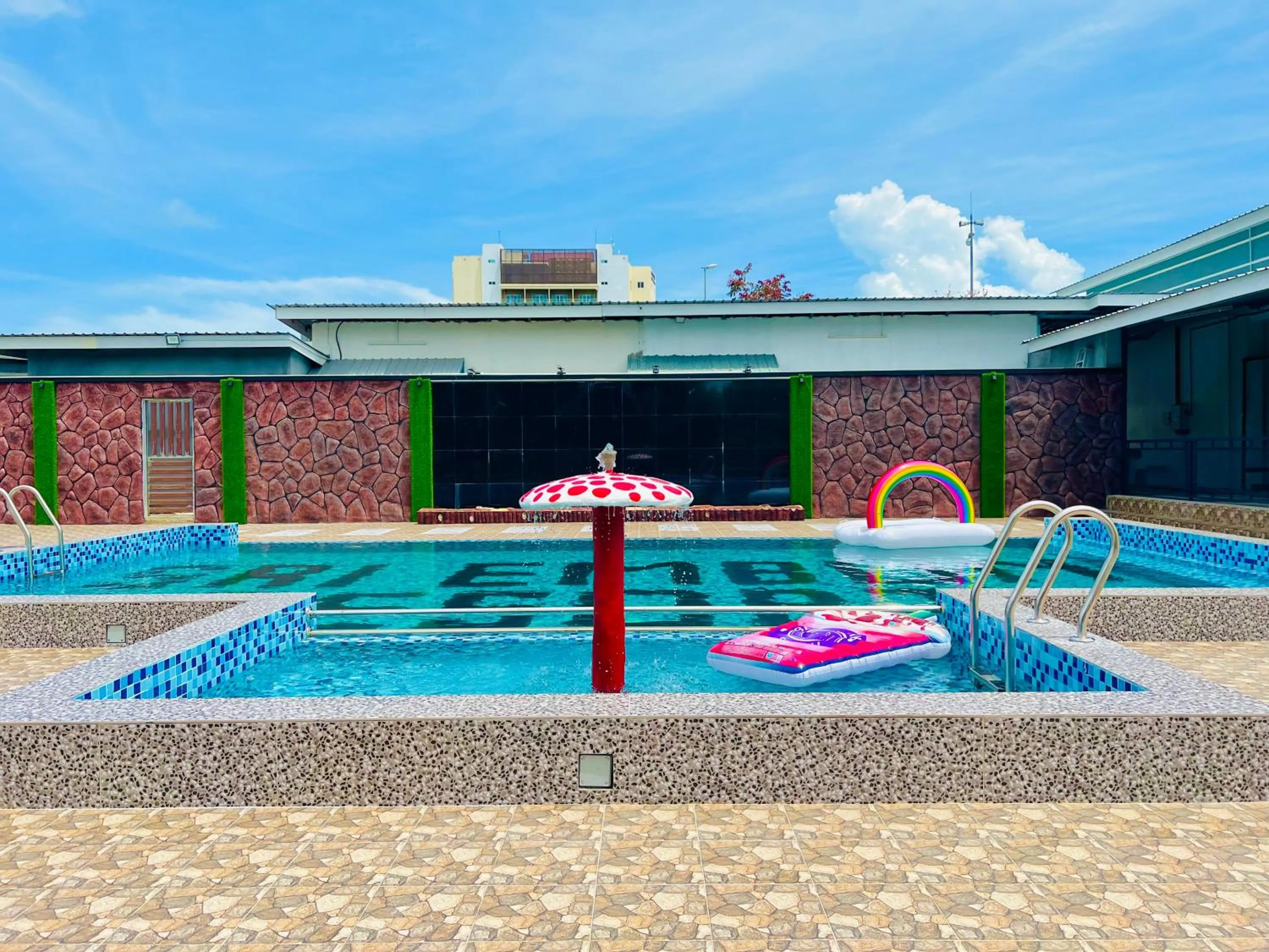 Swimming pool in Sri Embun Resort Langkawi