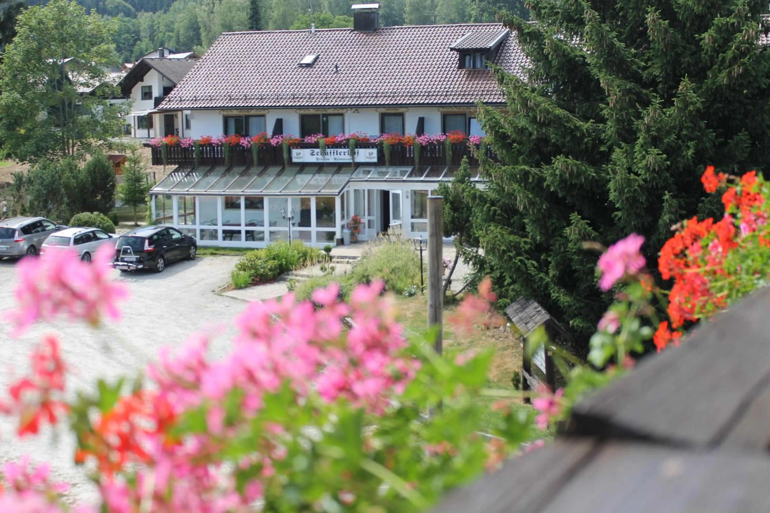 Facade/entrance in Hotel Schäfflerhof