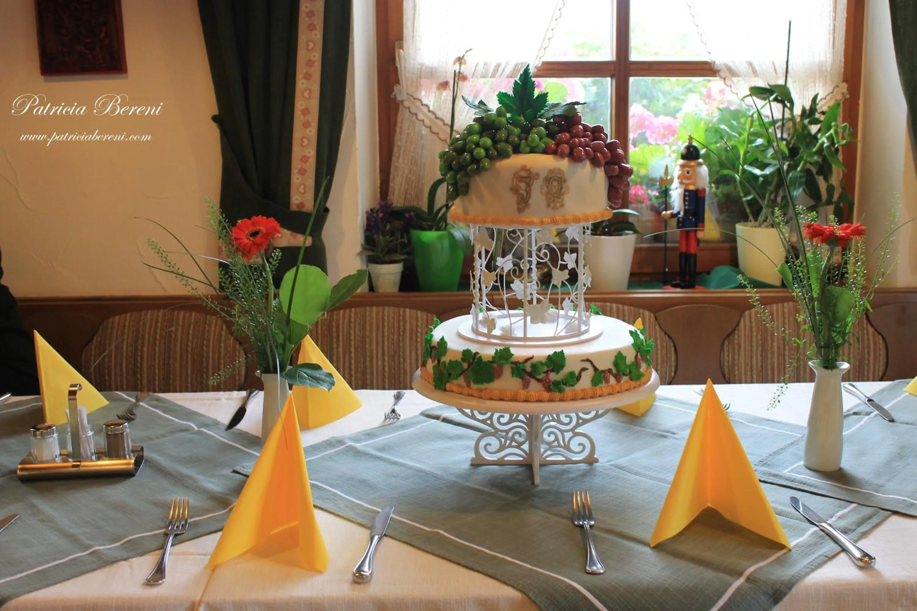 Restaurant/places to eat in Hotel Schäfflerhof
