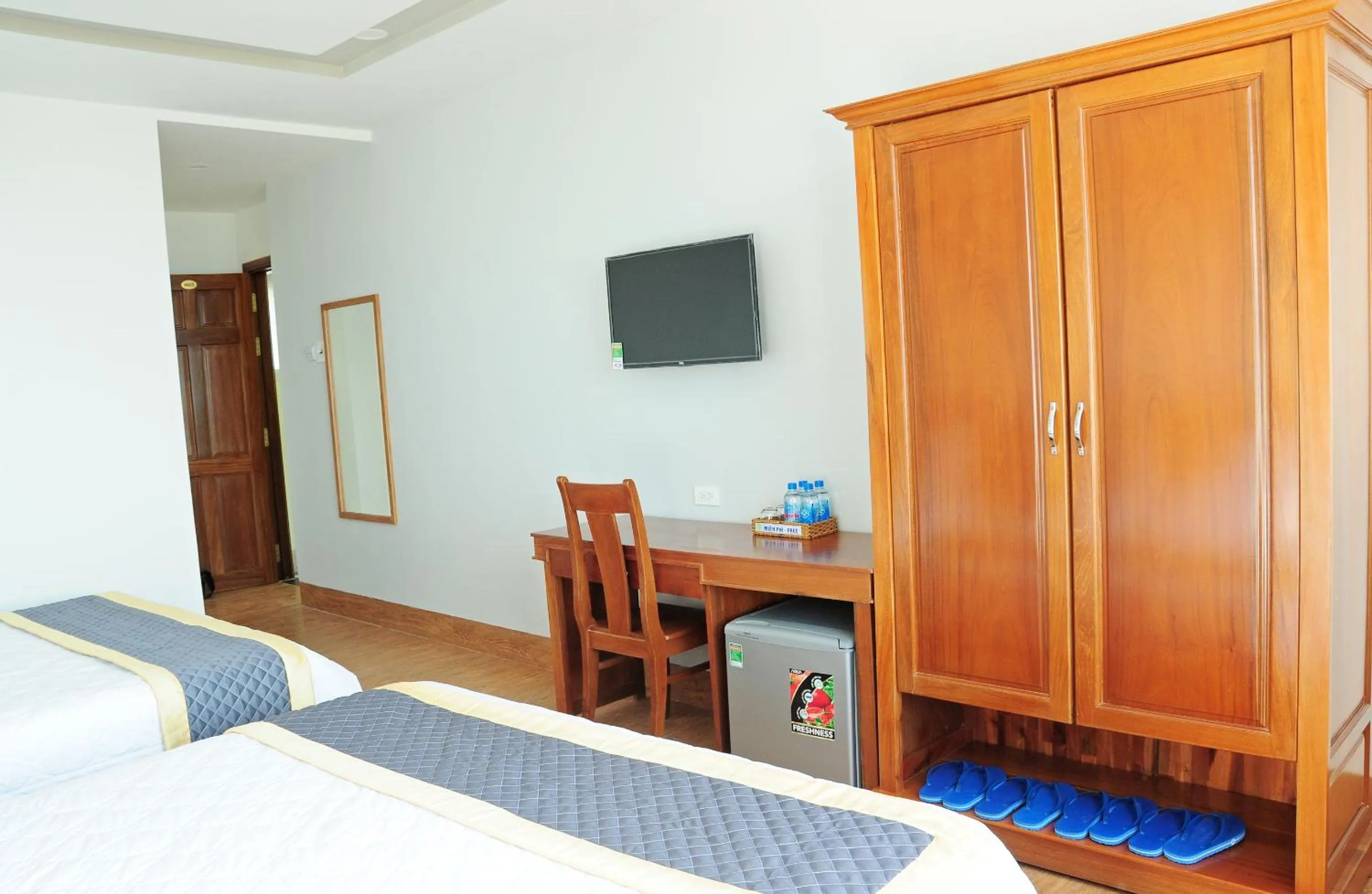 Bed in SEASIDE HOTEL