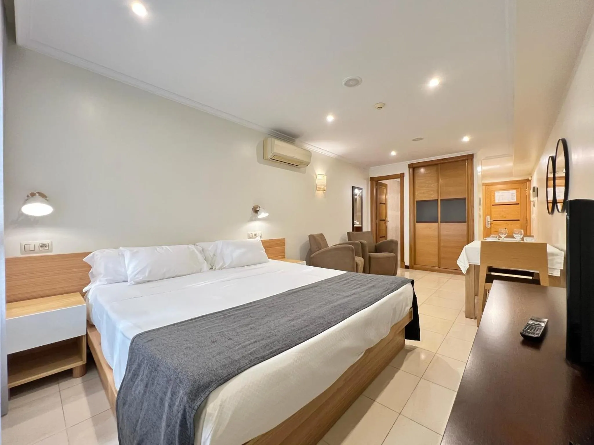 Bed in Apartamentos Mediterráneo Real