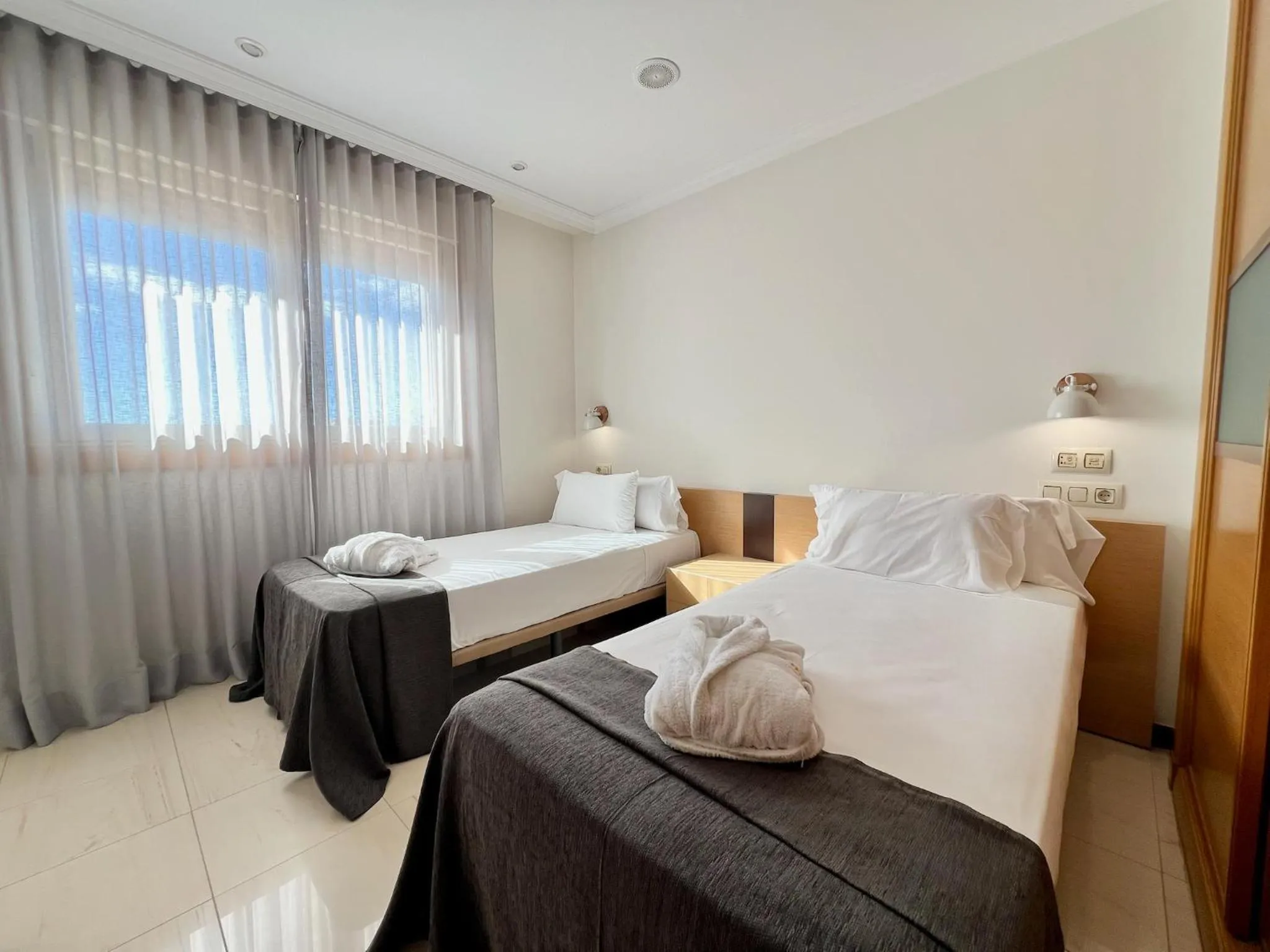 Bed in Apartamentos Mediterráneo Real