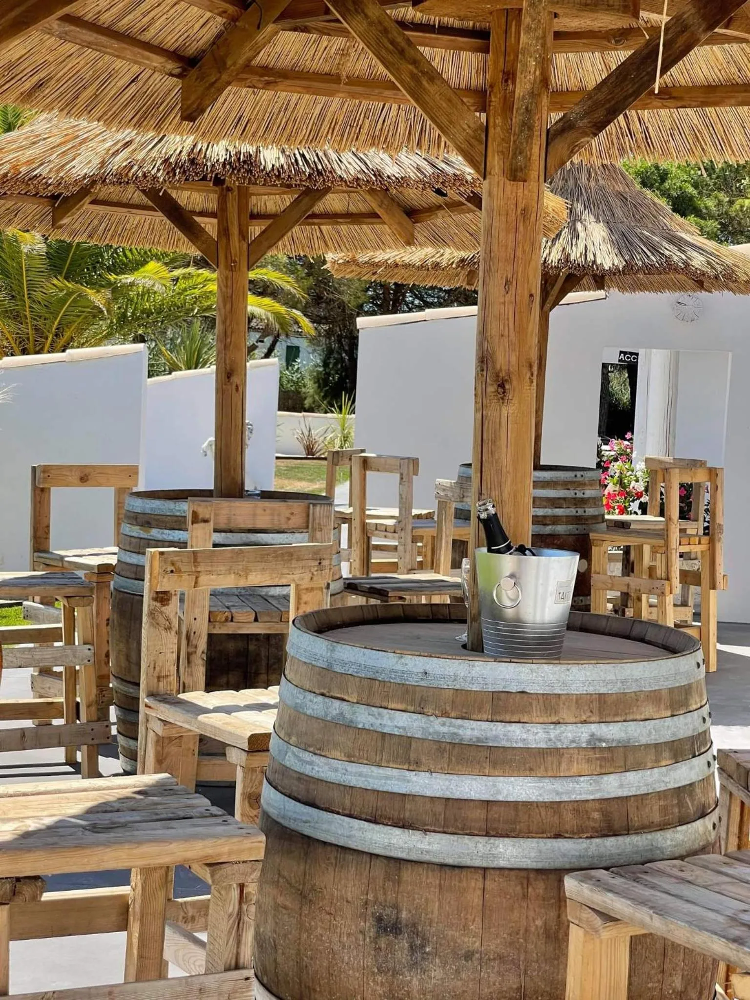 Lounge or bar in Hotel Mas des Lys