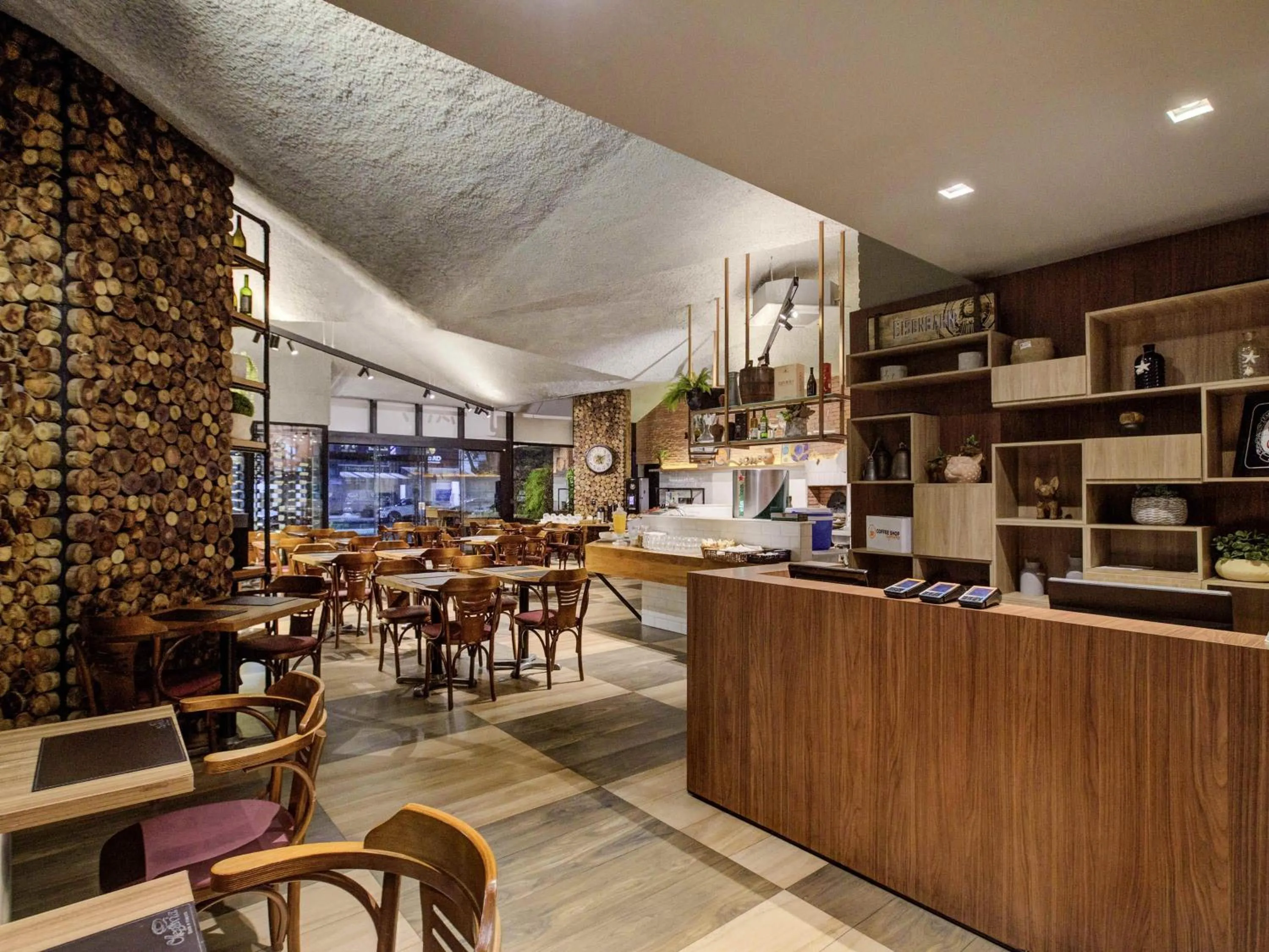 Property building in ibis Vitoria Praia do Canto