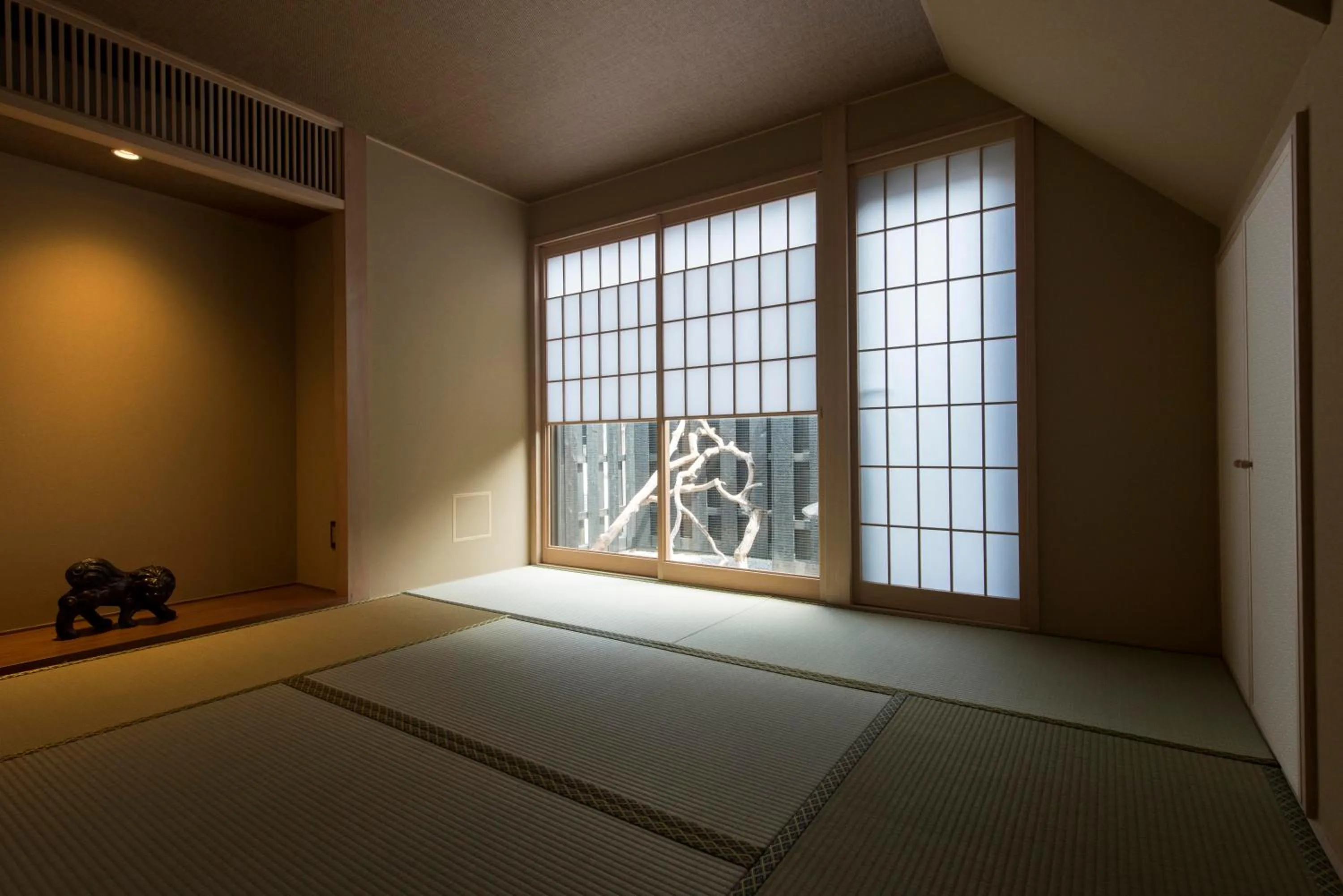 Photo of the whole room in Hotel ZIZI Kyoto Gion
