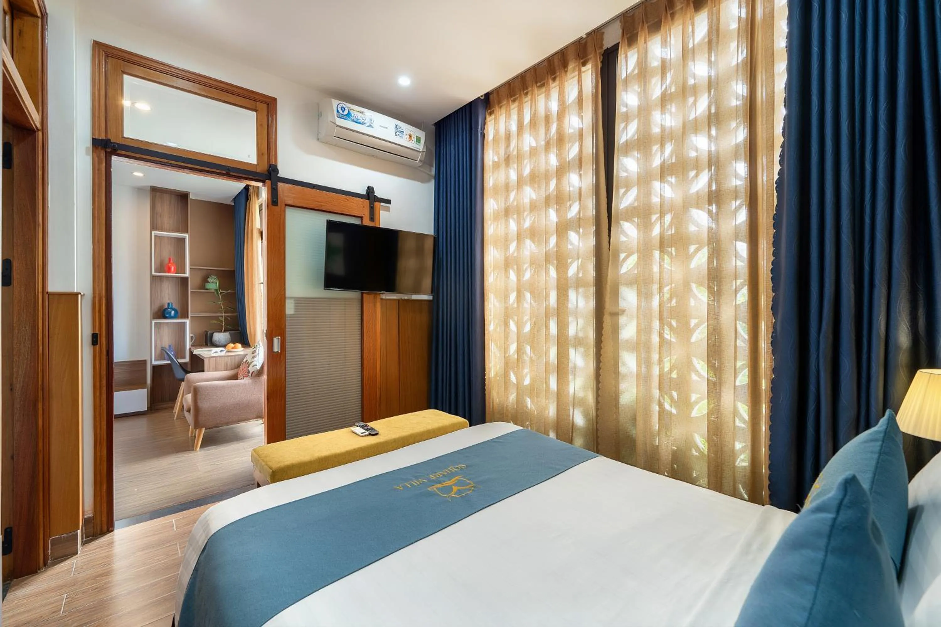 Bed in Square Villa Hoi An