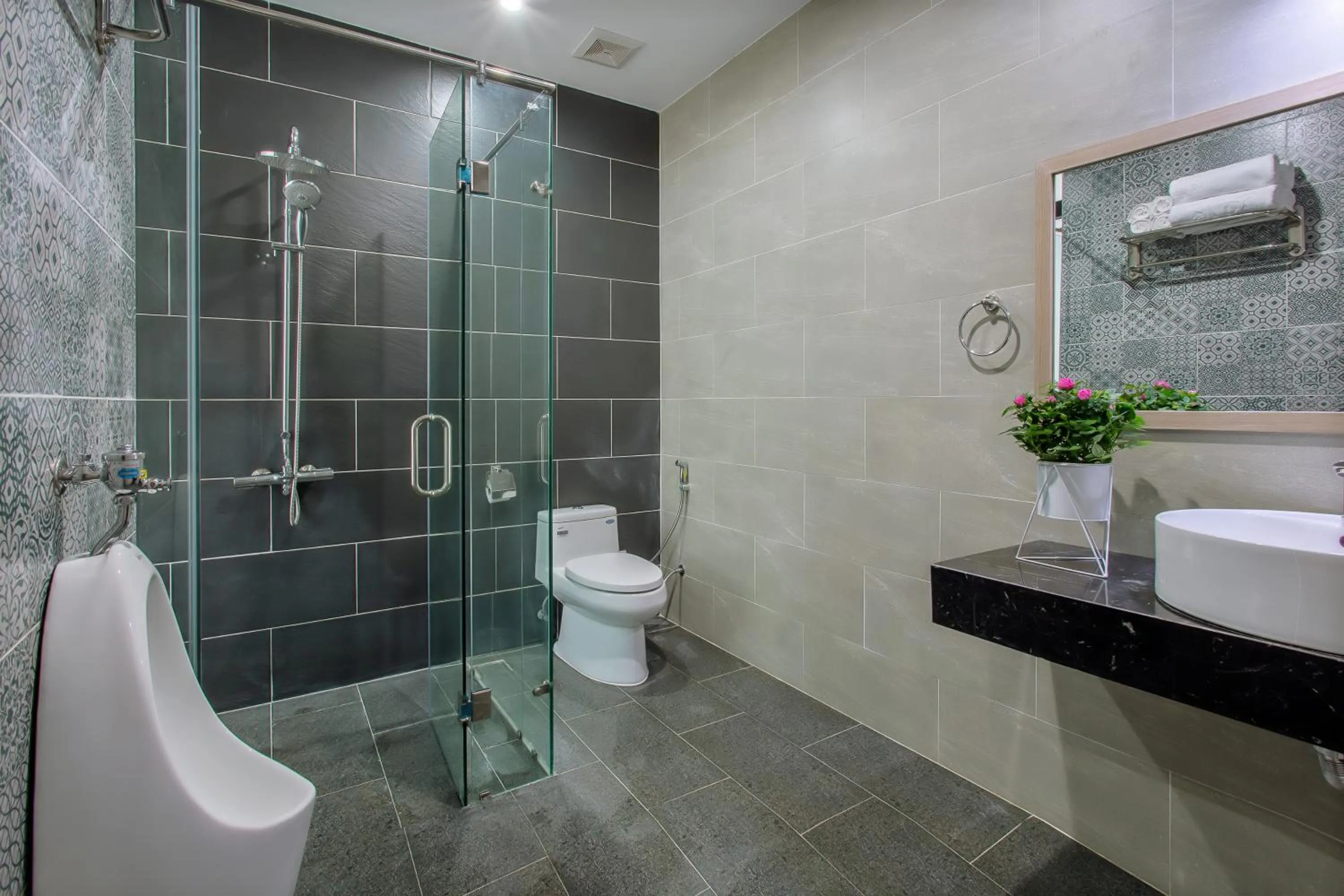 Shower in Square Villa Hoi An