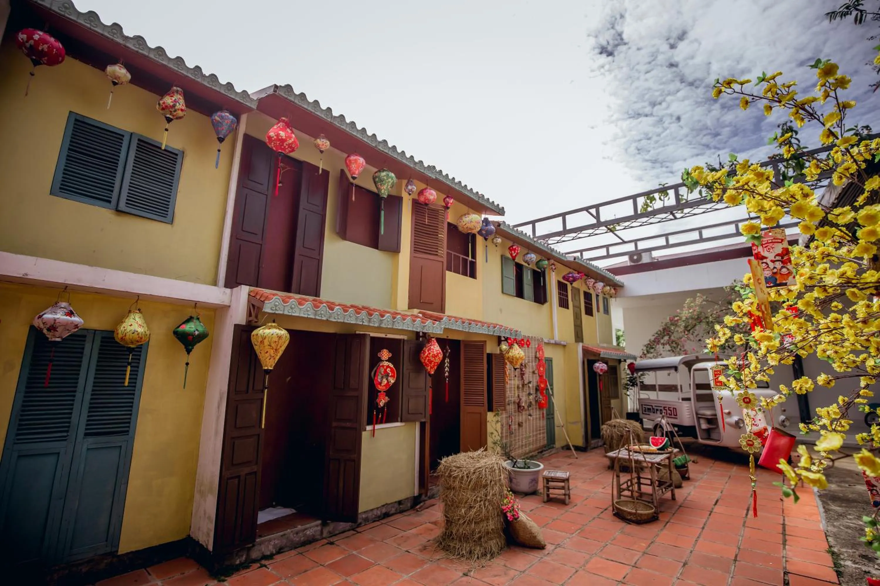 Patio in Nhat Quang Hotel