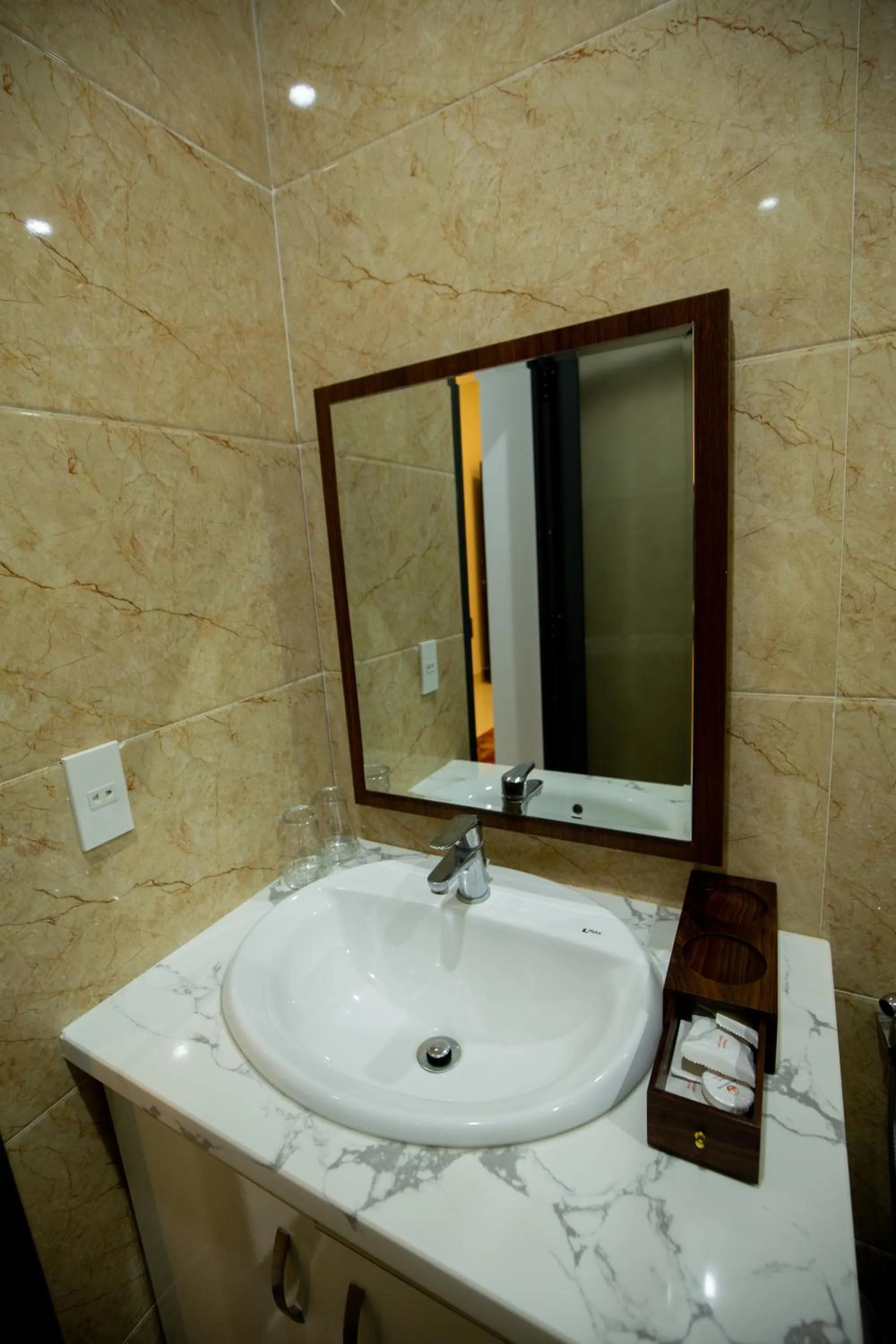 Shower in Nhat Quang Hotel