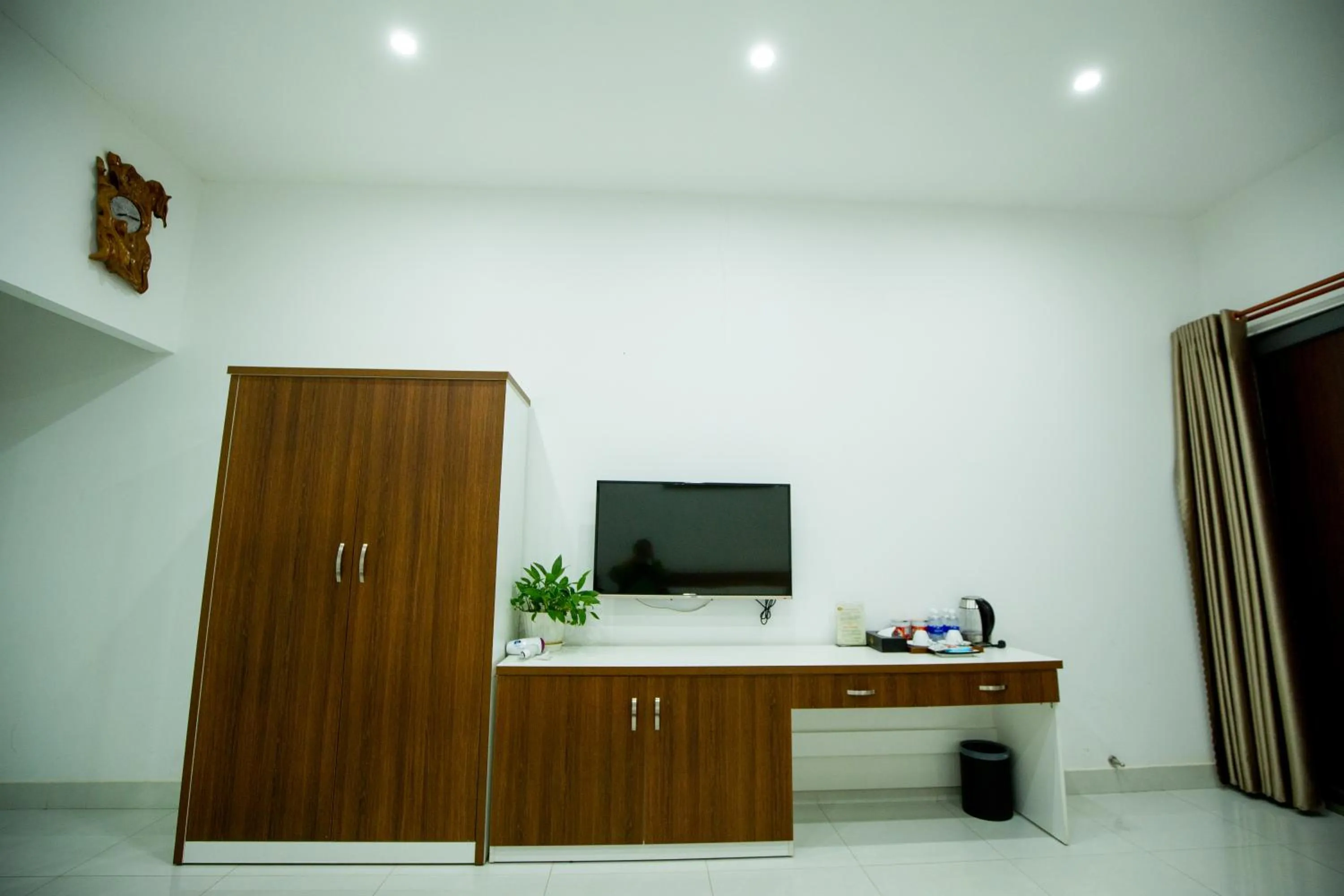 Bedroom in Nhat Quang Hotel