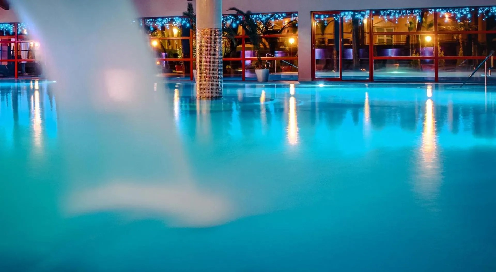 Swimming pool in Wellness & Spa Hotel Kaskady