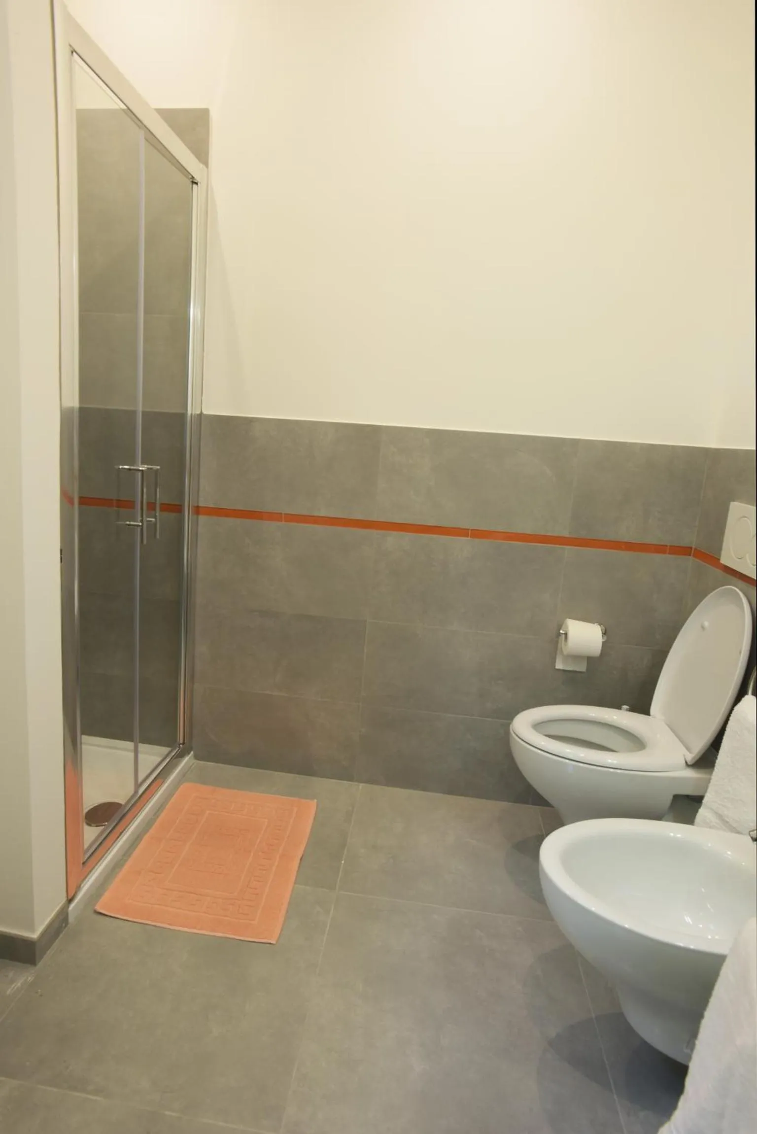 Bathroom in Rose Canine B&B