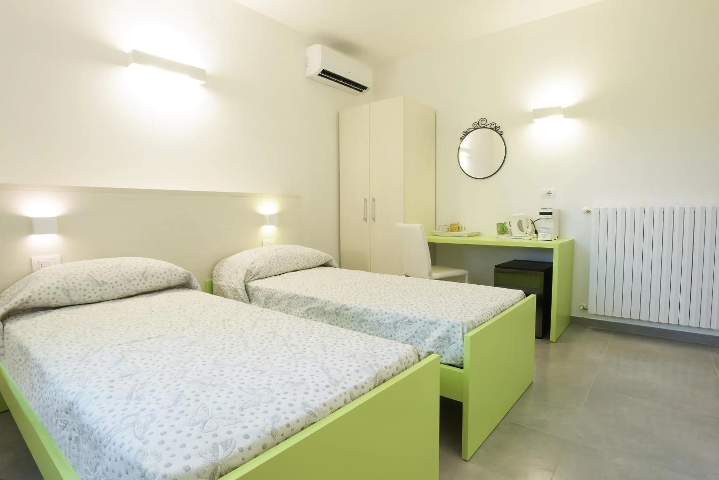 Photo of the whole room in Rose Canine B&B