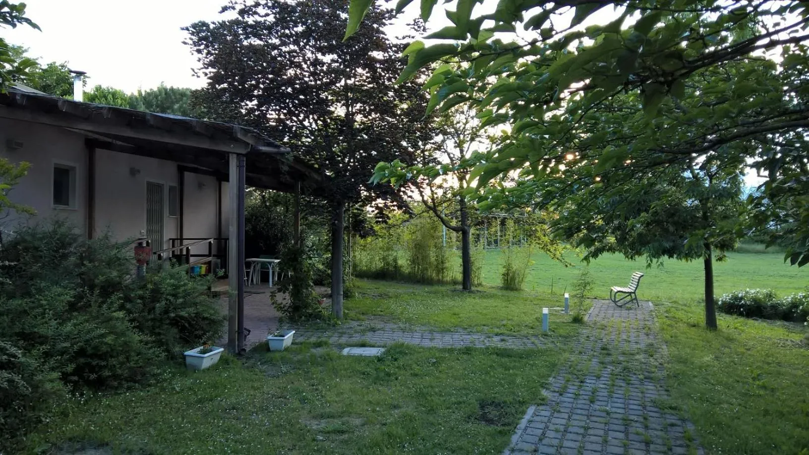 Property building in Rose Canine B&B