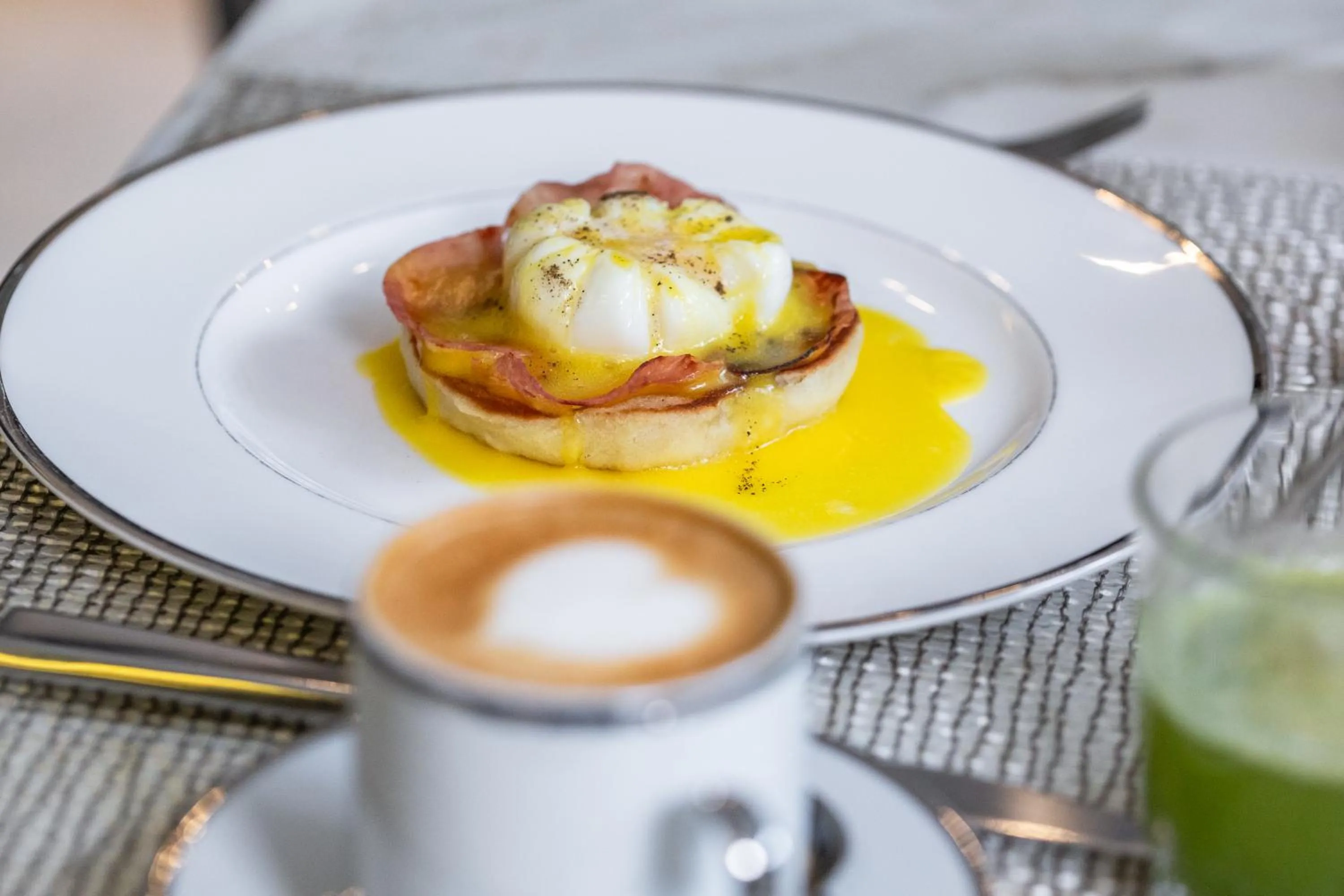 Coffee/tea facilities in 1828 Smart Hotel Boutique