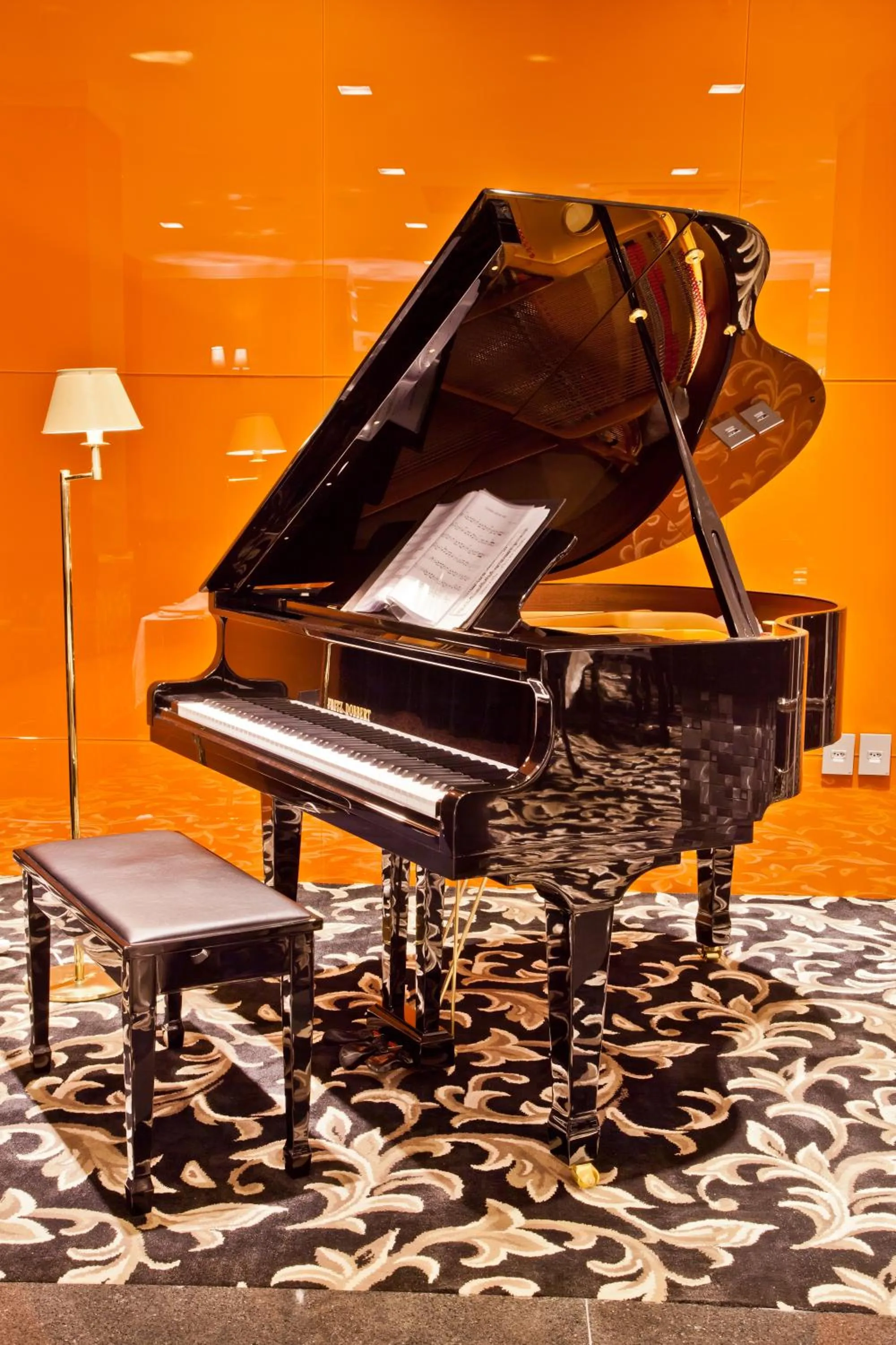 Lounge or bar in Hotel Bertaso