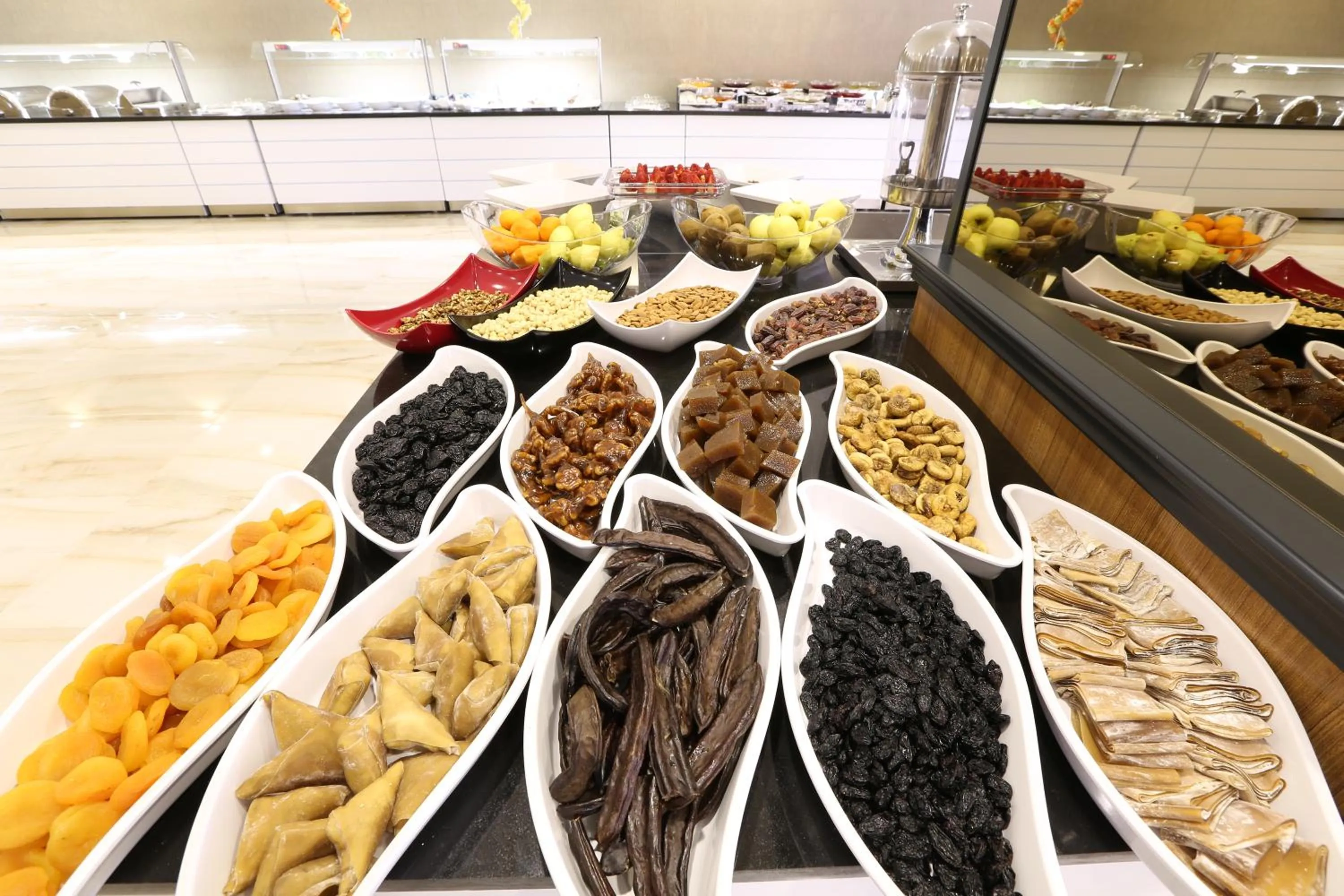 Breakfast in Shimall Deluxe