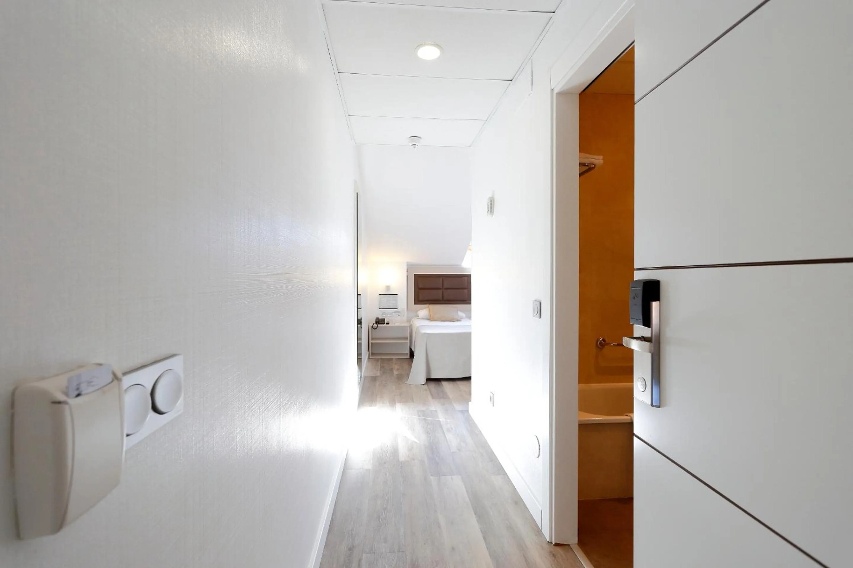 Photo of the whole room, Bed in Hotel Santa Rosa, Blue Hoteles