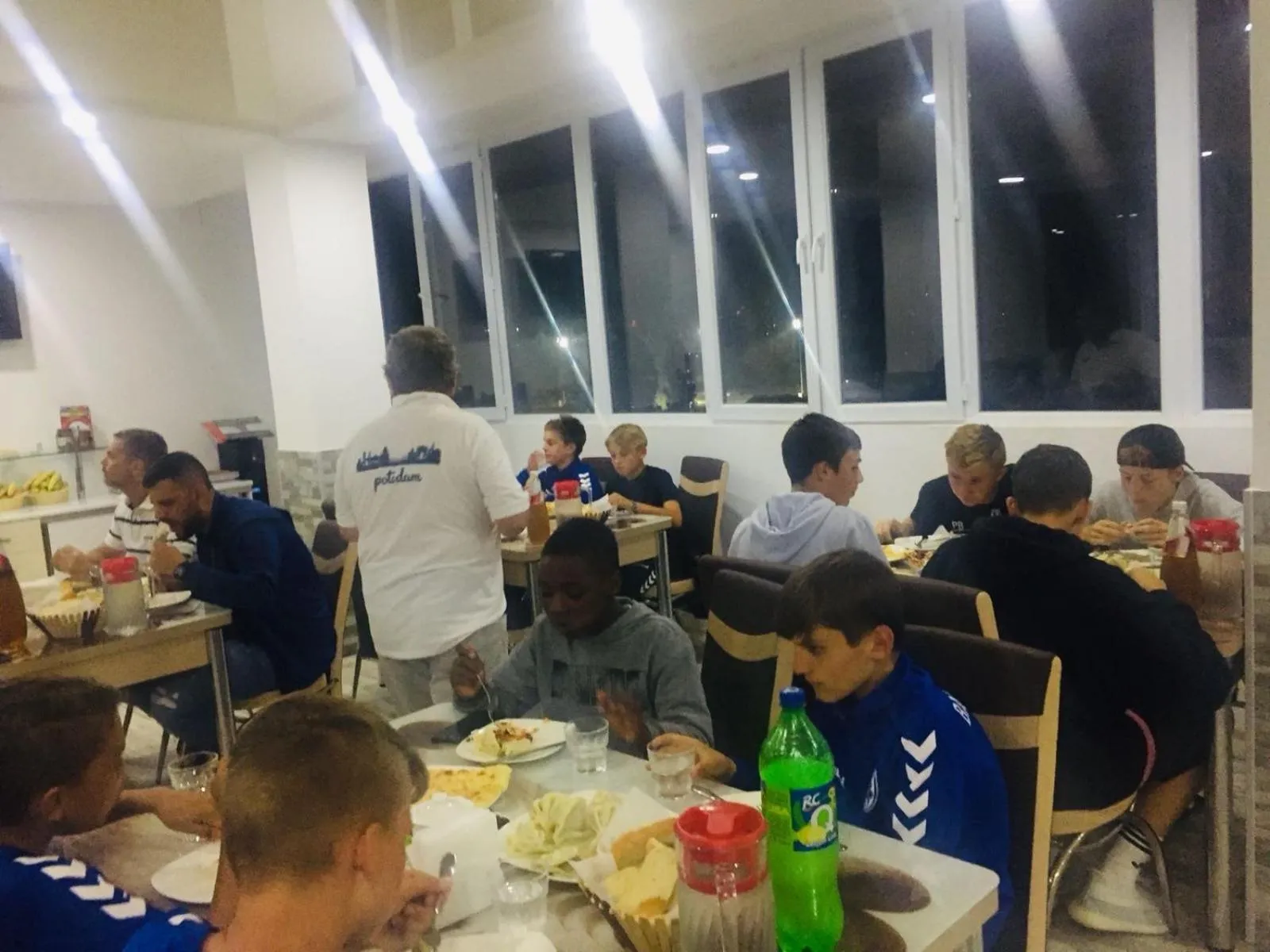 group of guests in Hotel Royal Georgia