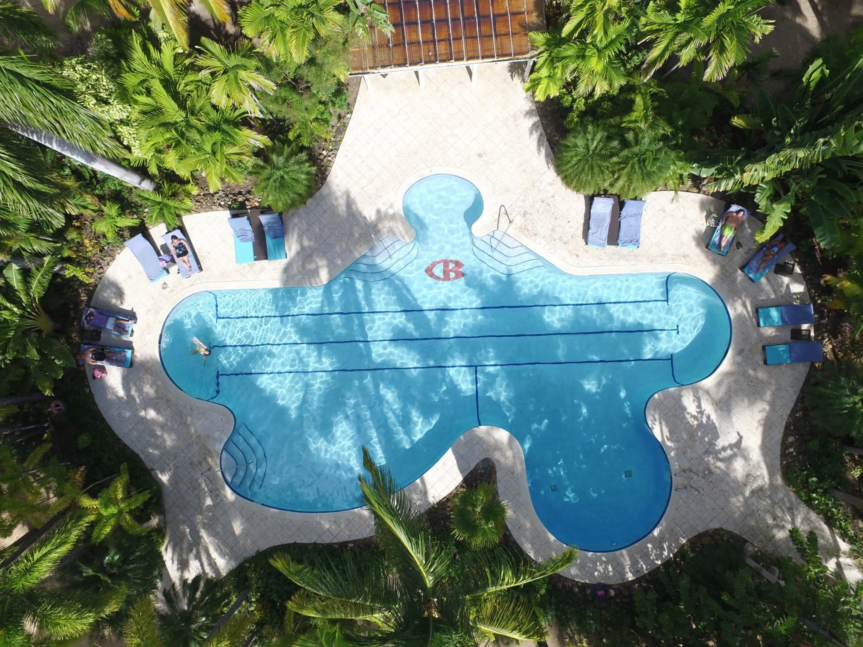 Swimming pool in Curtain Bluff - All Inclusive